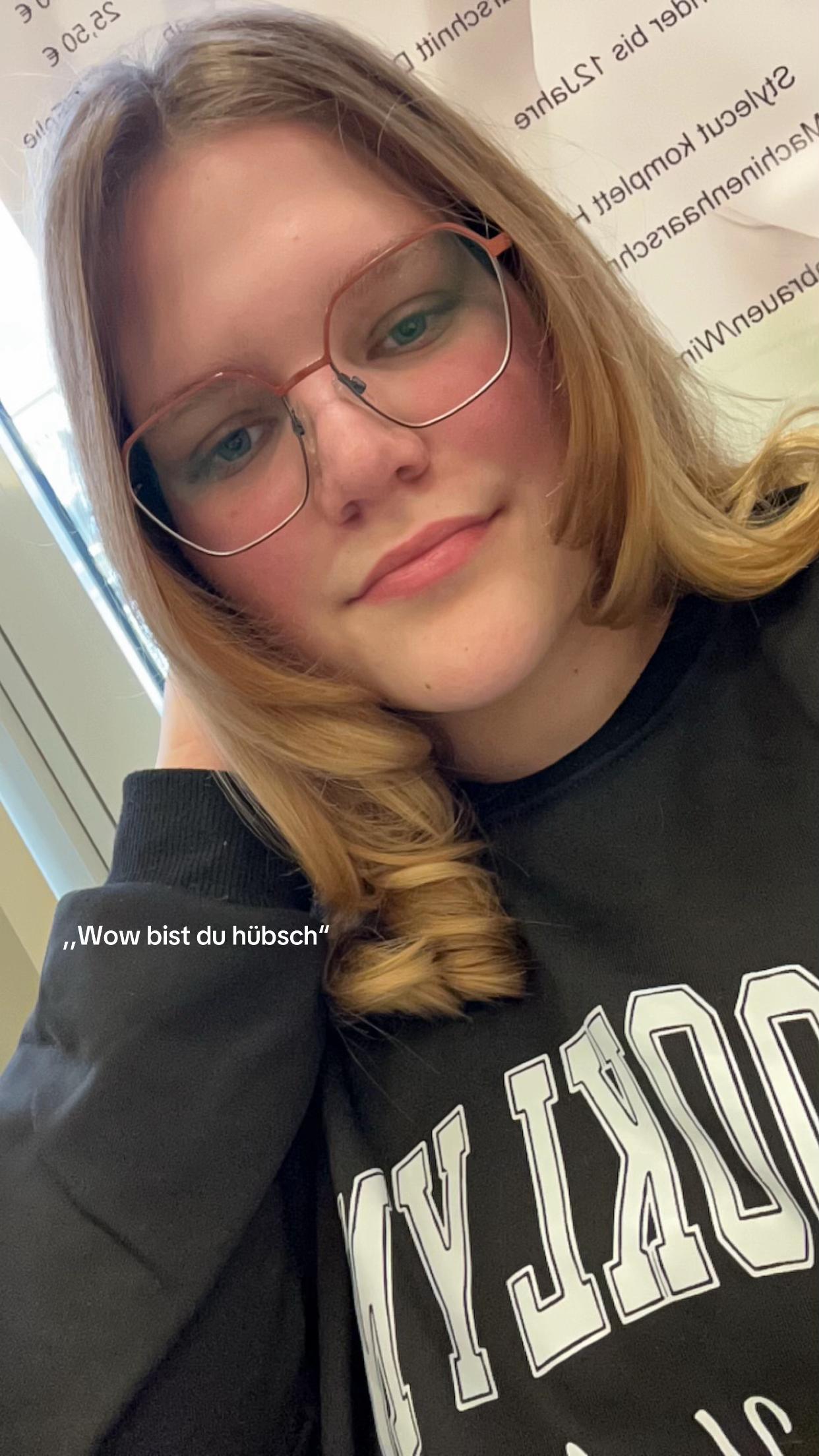@...