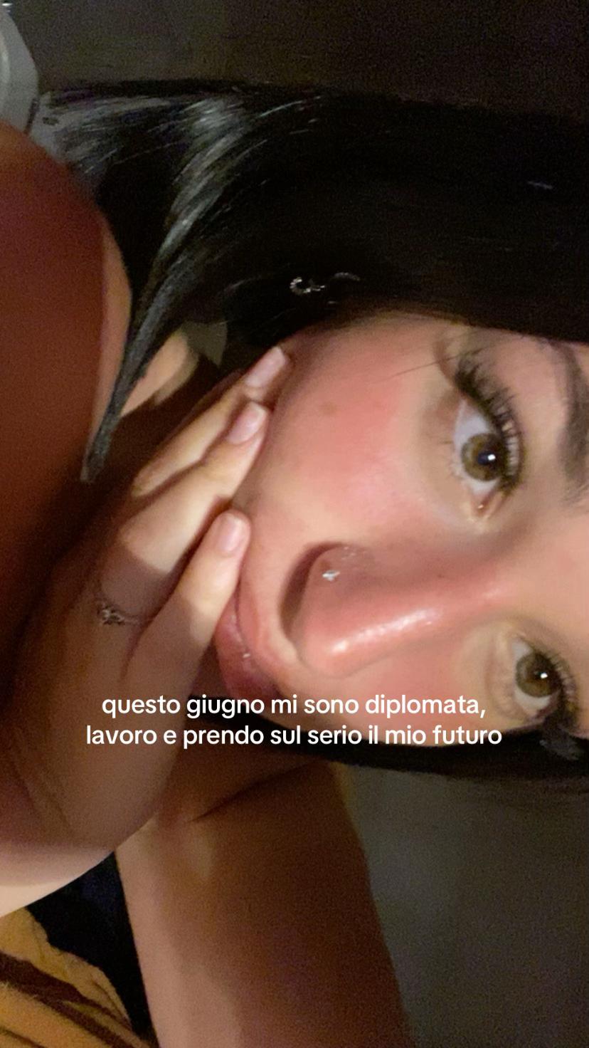 @caro🌟