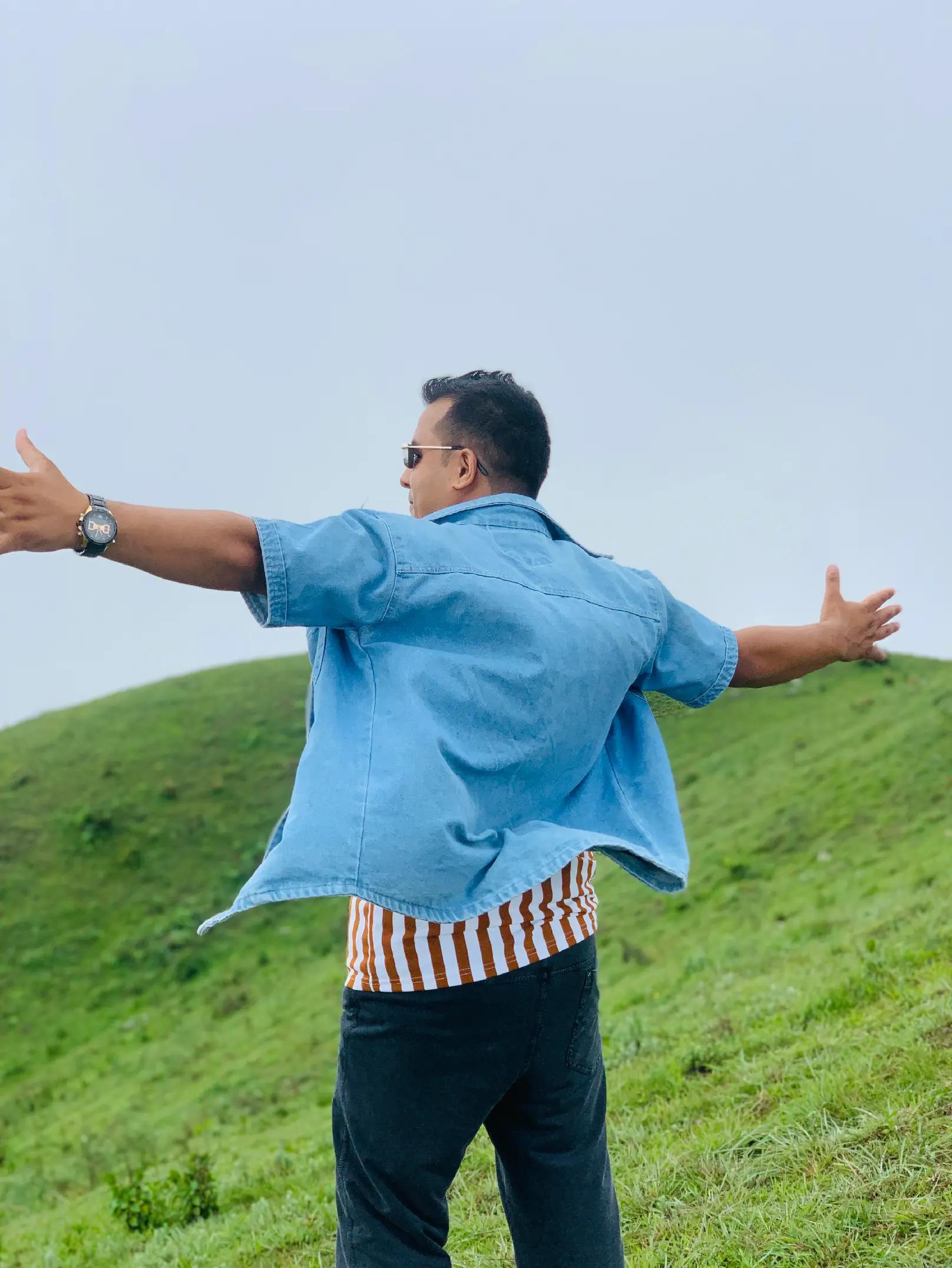 @Raju🧿🇳🇵💙🇬🇷