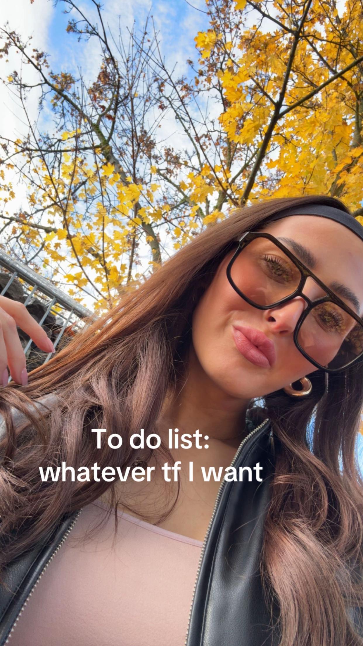 @Leonie