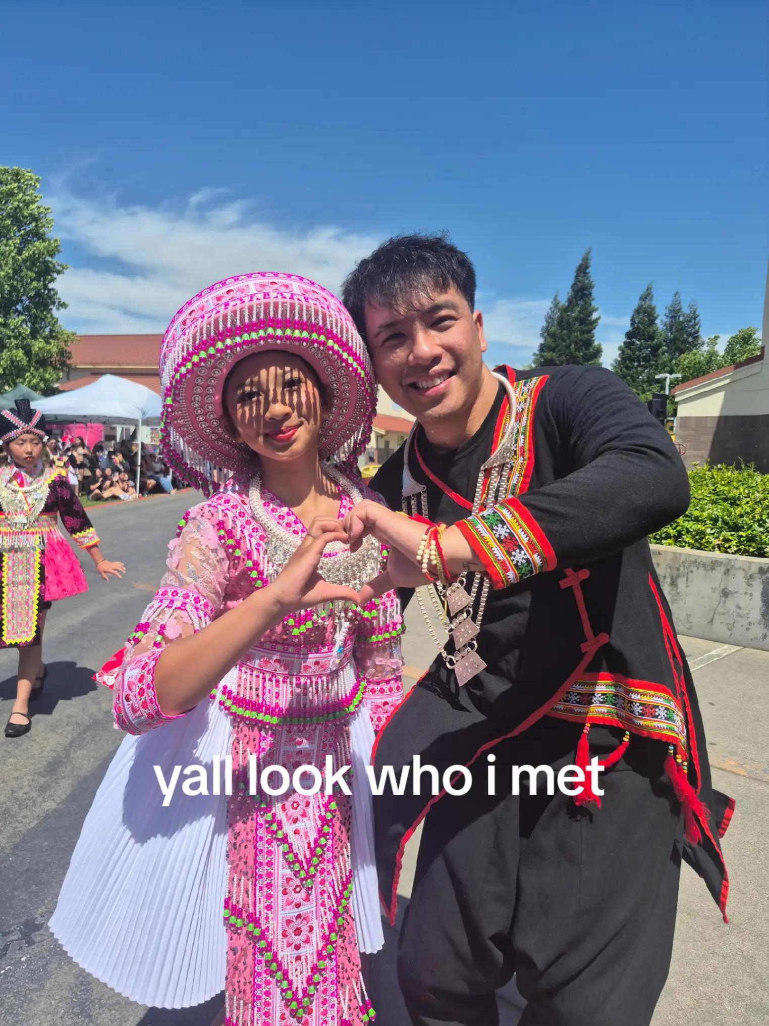 @Mueylani15