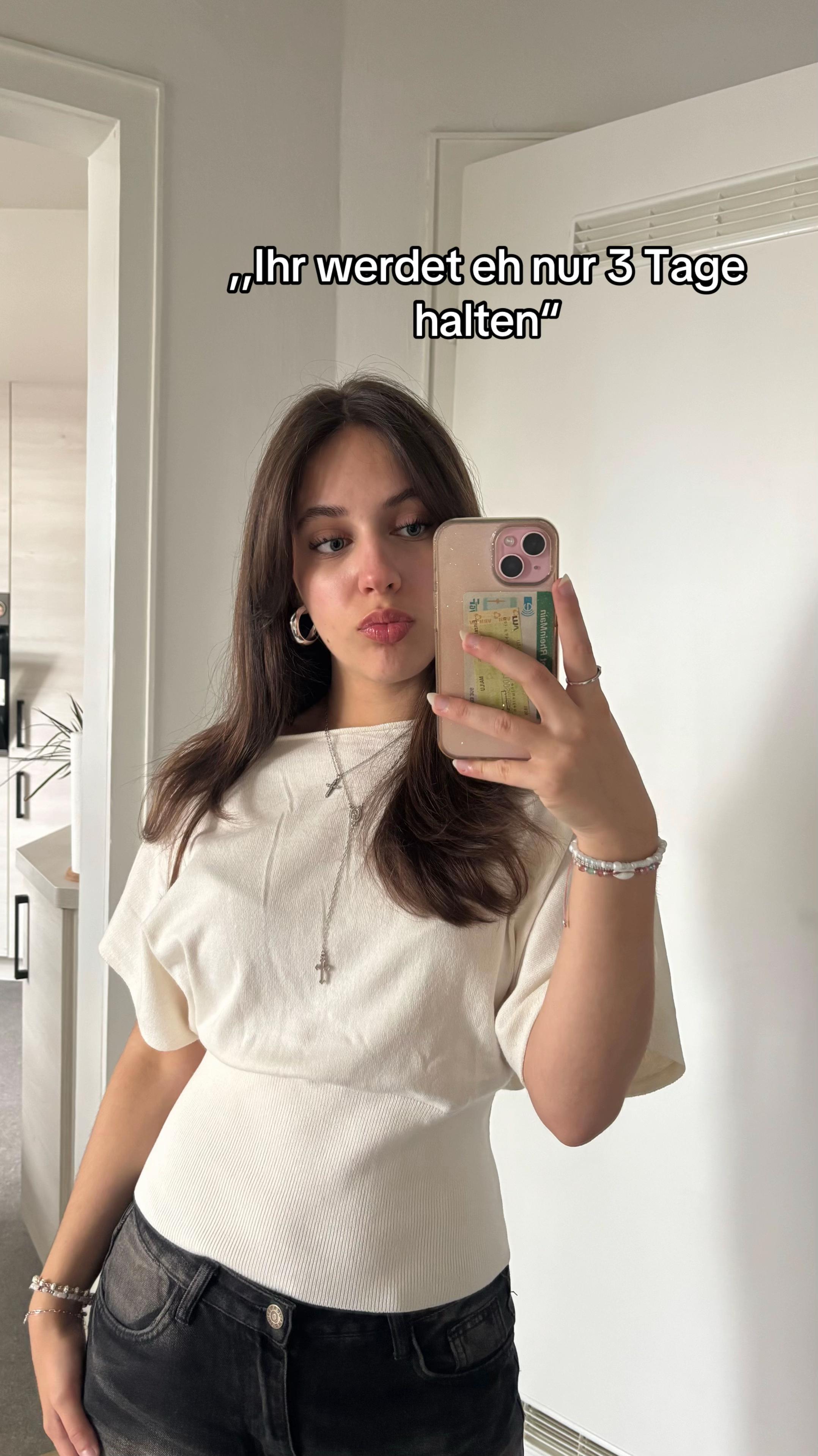 @andreeaa