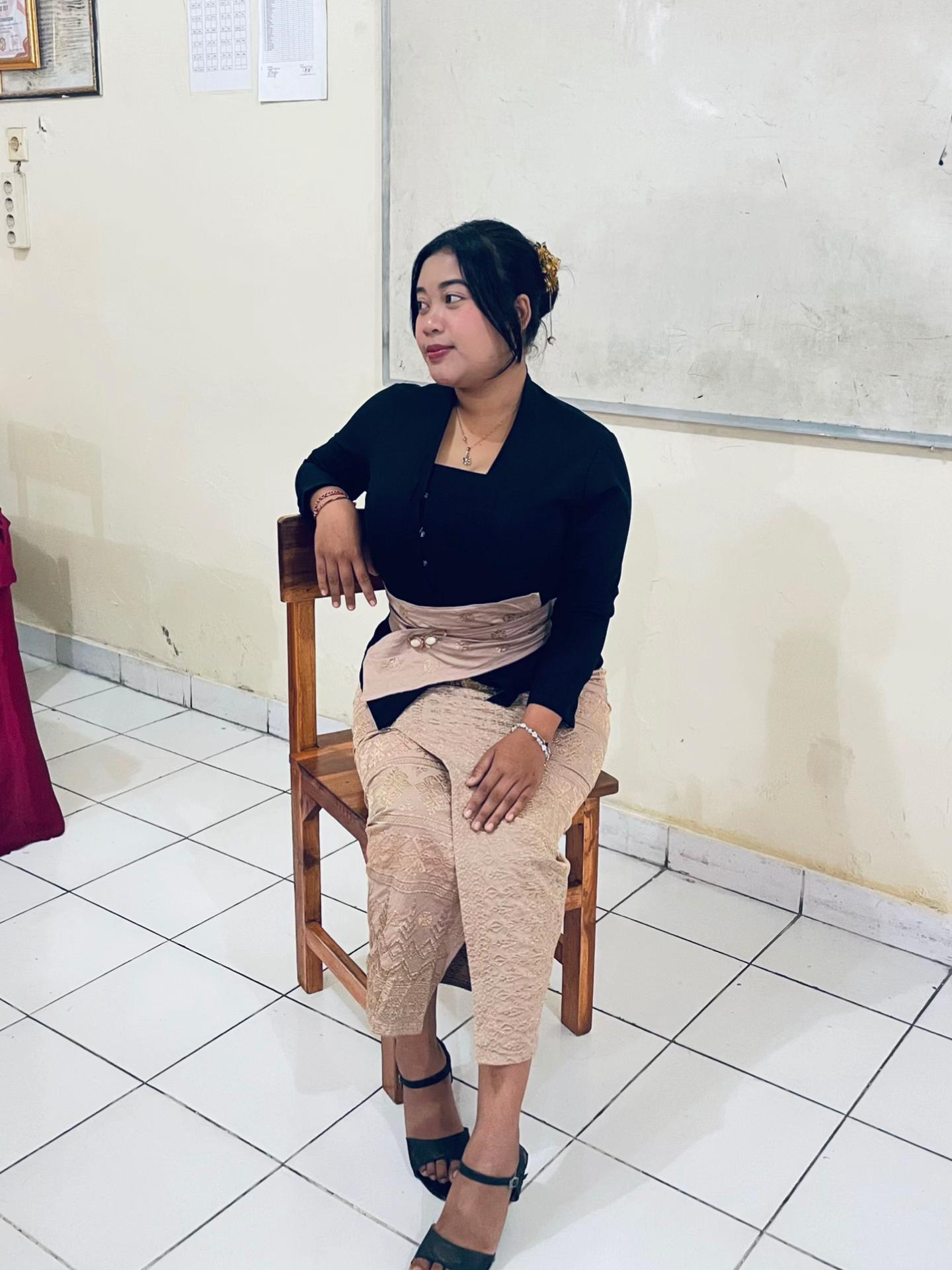 @hii.inirisnaa