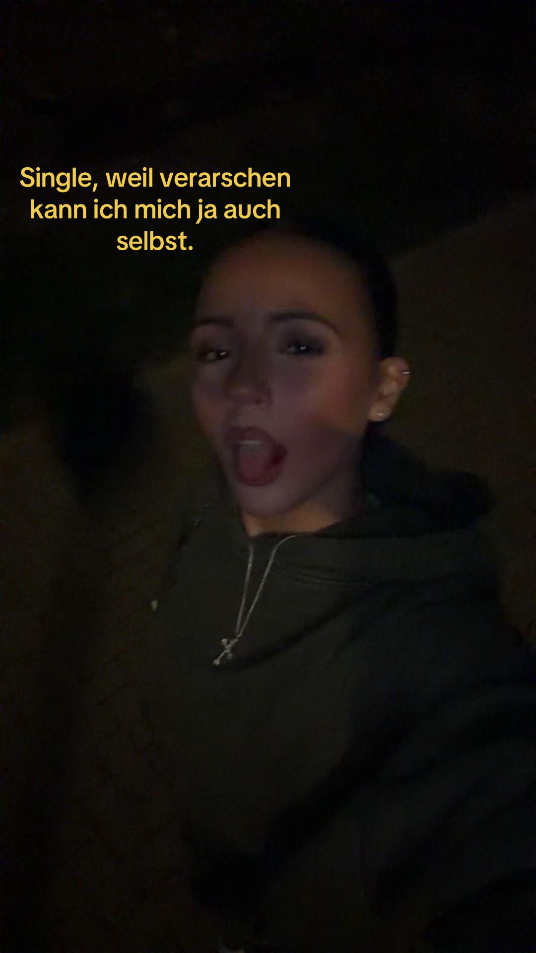 @𝒵