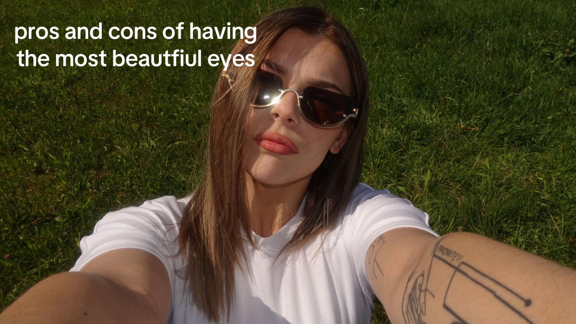@Lu