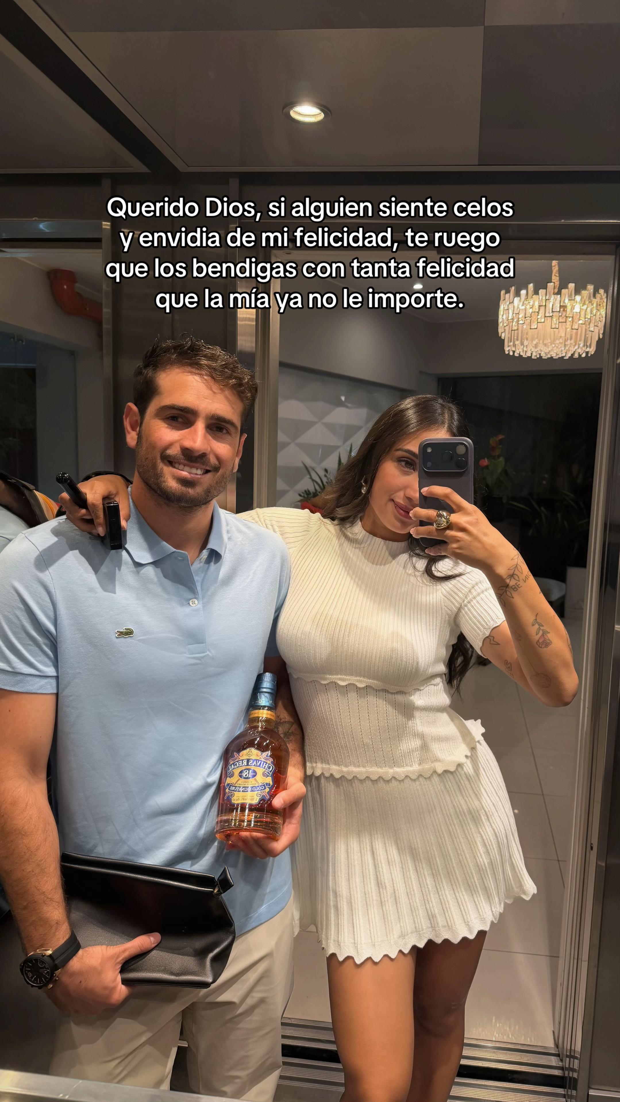 @VALERY REVELLO
