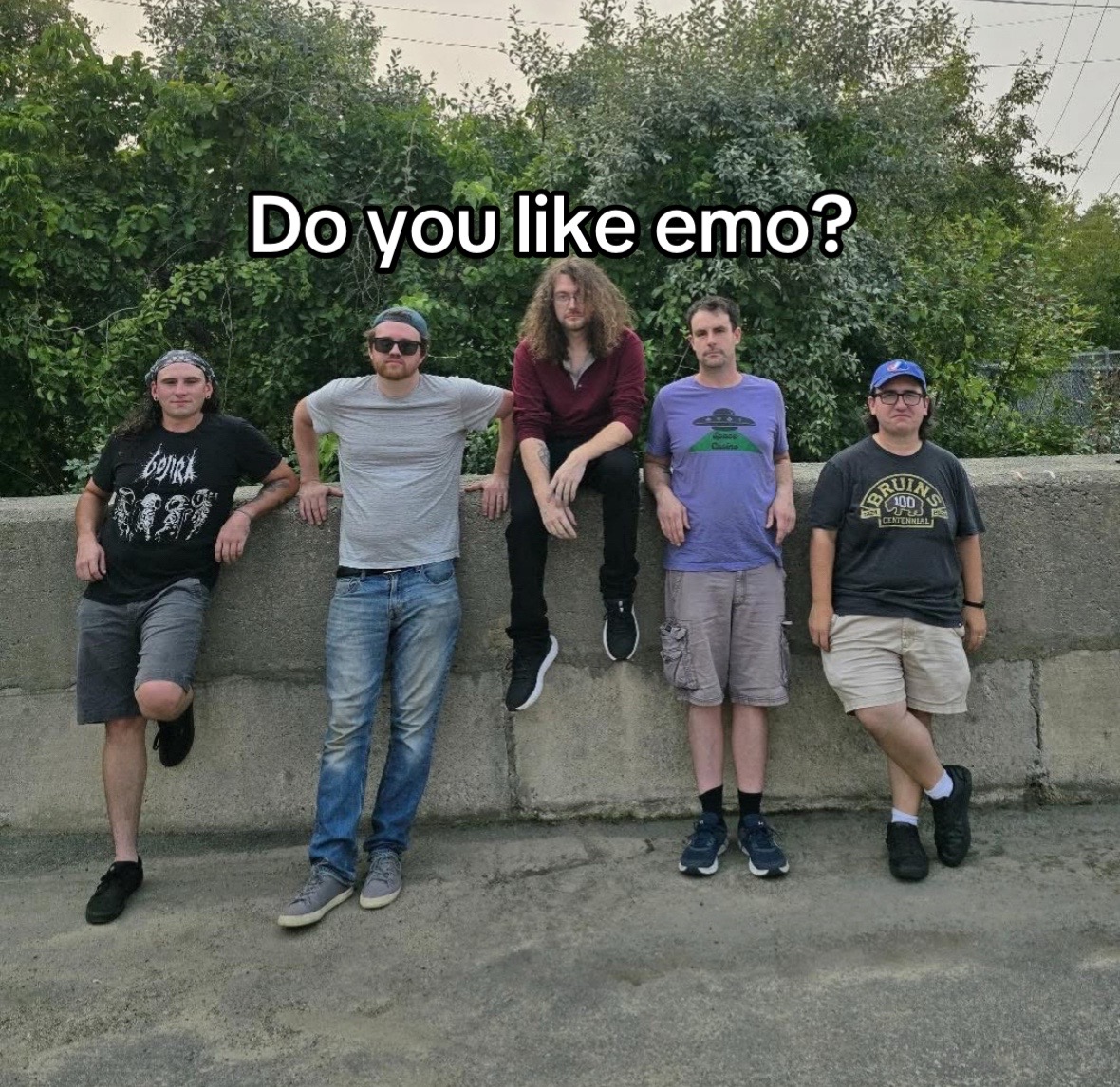 @nevergonnamakeitband