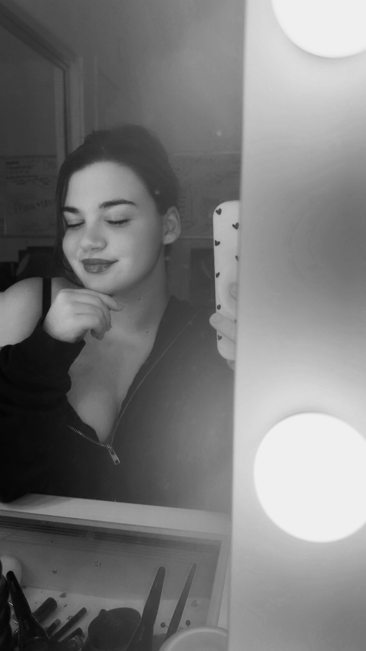 @𝒪𝓁𝒾𝓋ℯ 🫒🍸