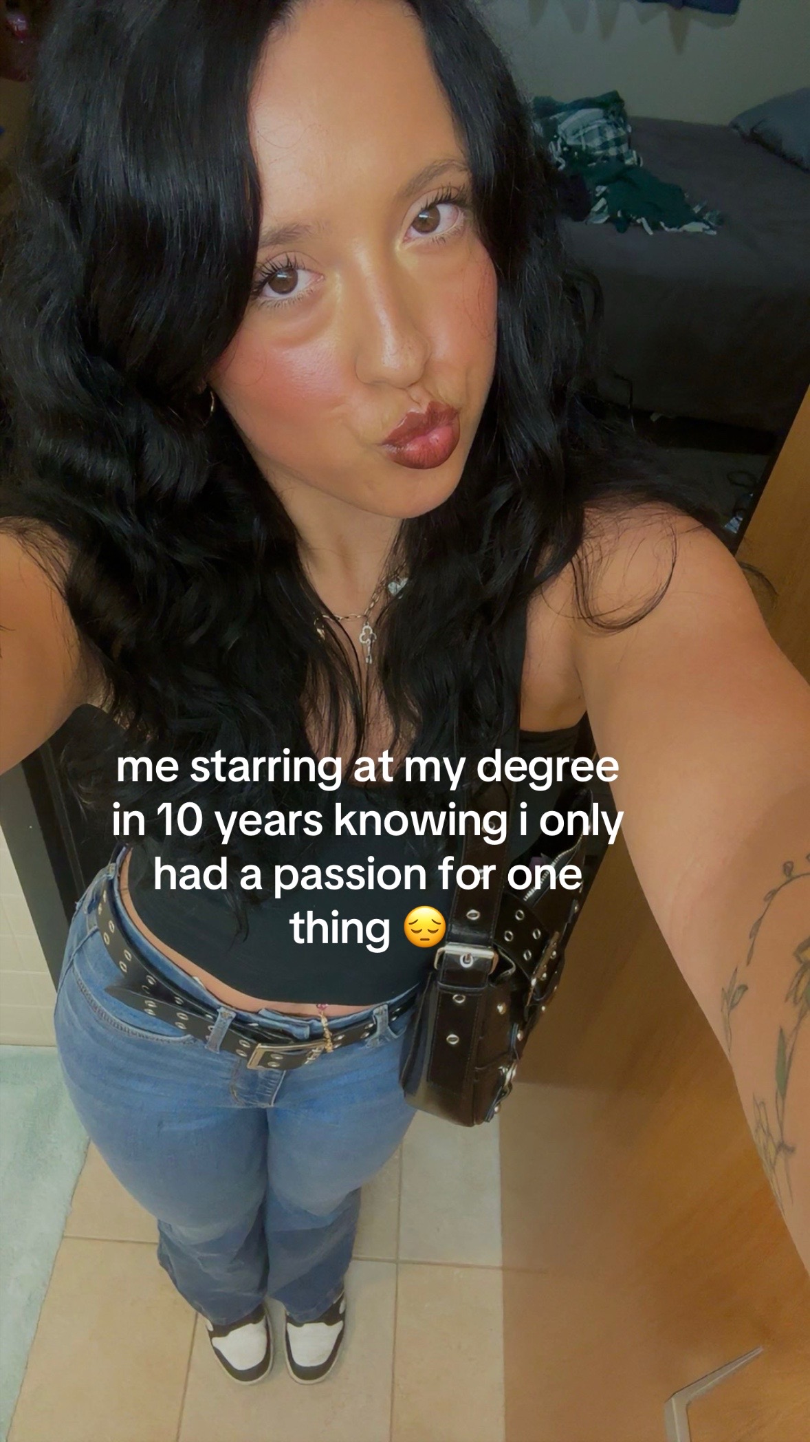 @ell.ieelizabeth