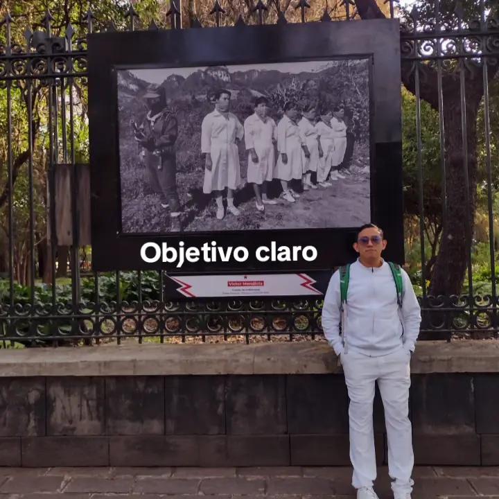 @Diego Ramírez Her