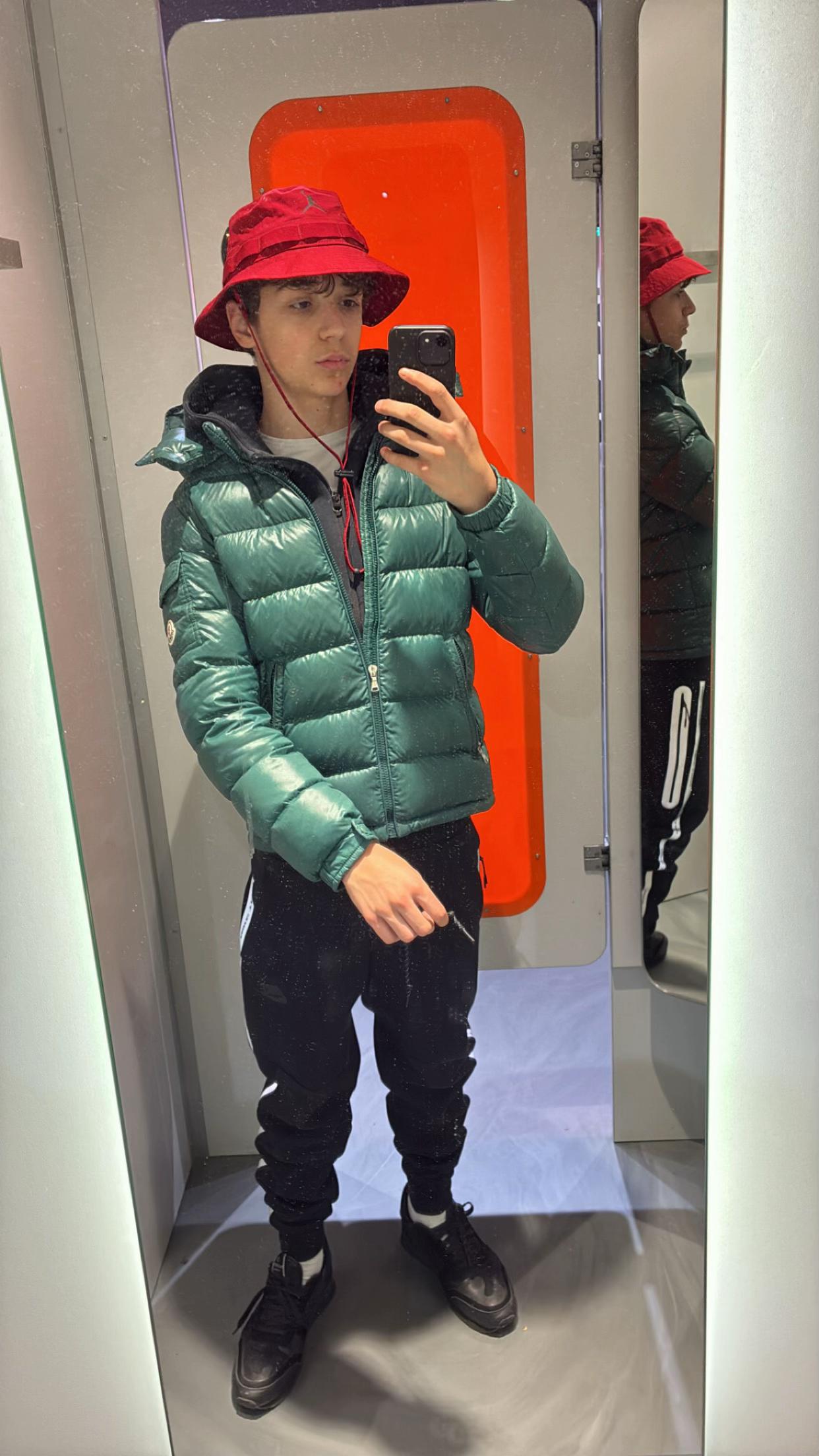 @Pimmelboy