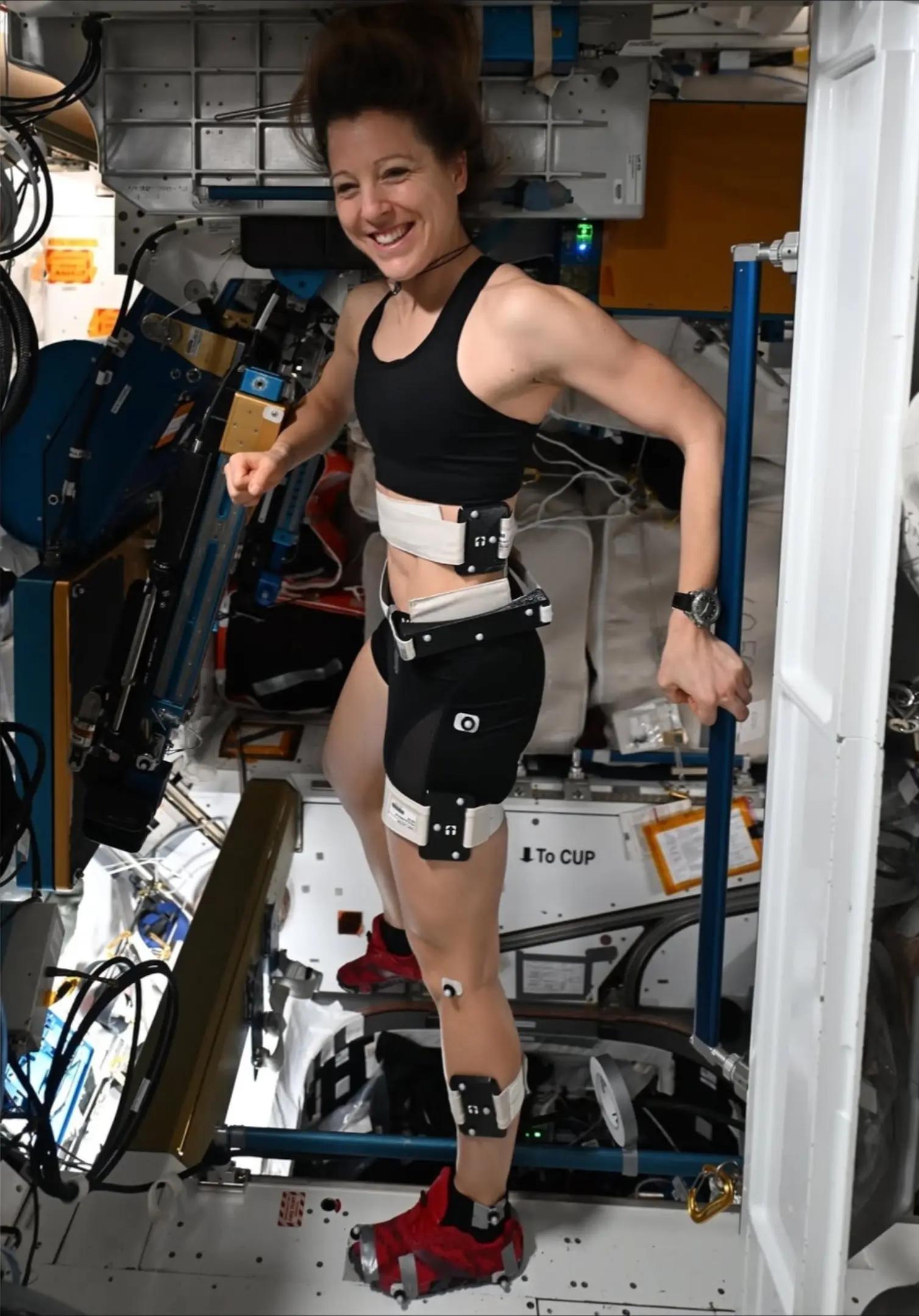 @astro_iss