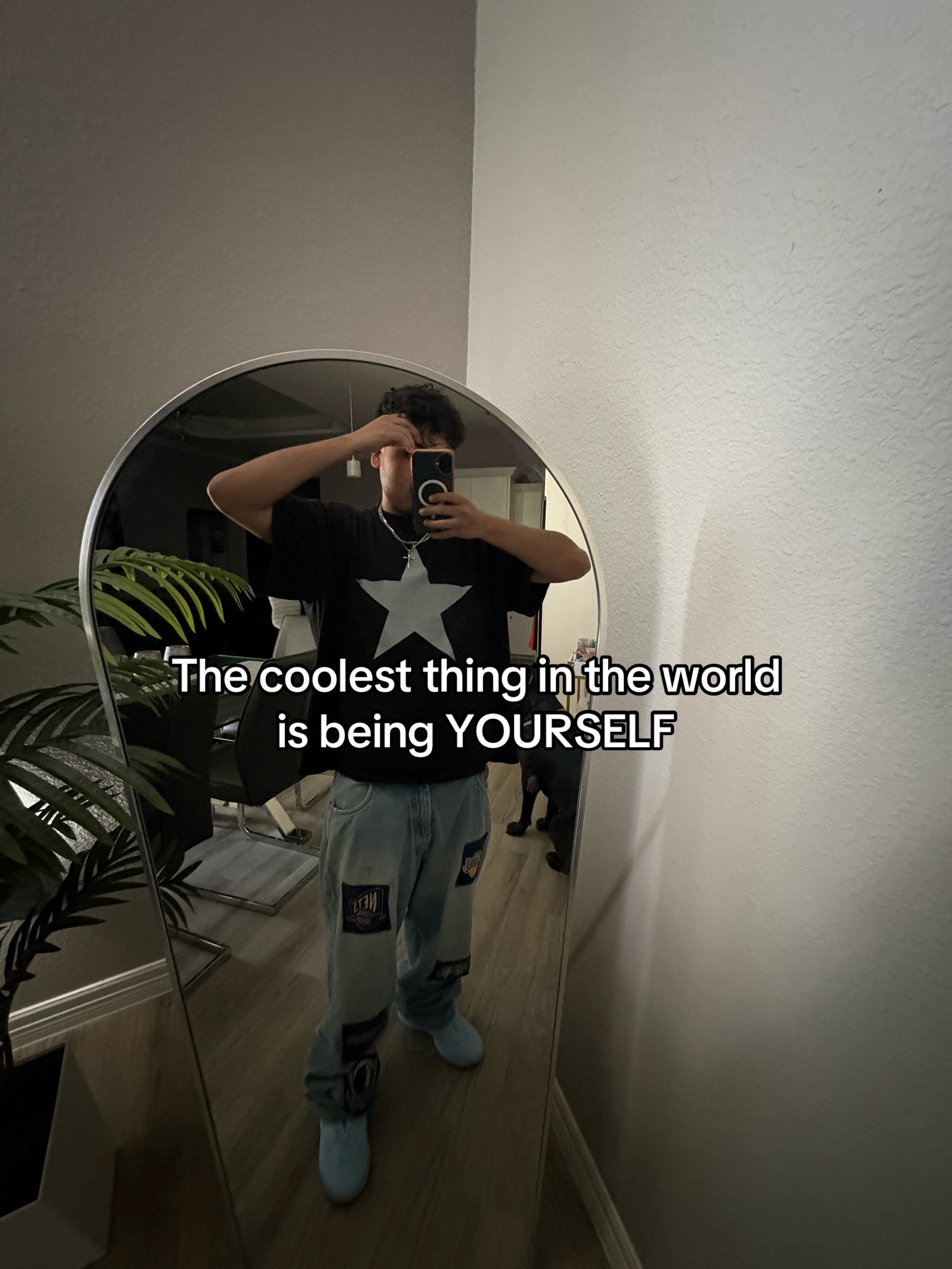 @Pluto🕷