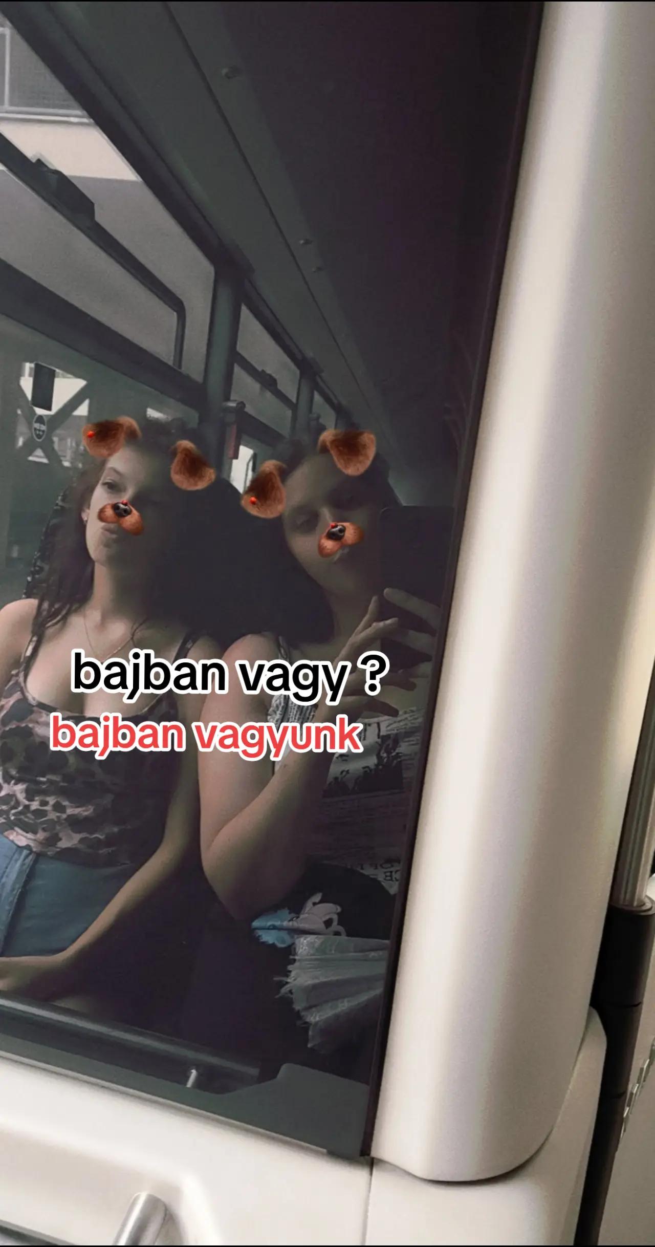 @Laura_🫶🏻