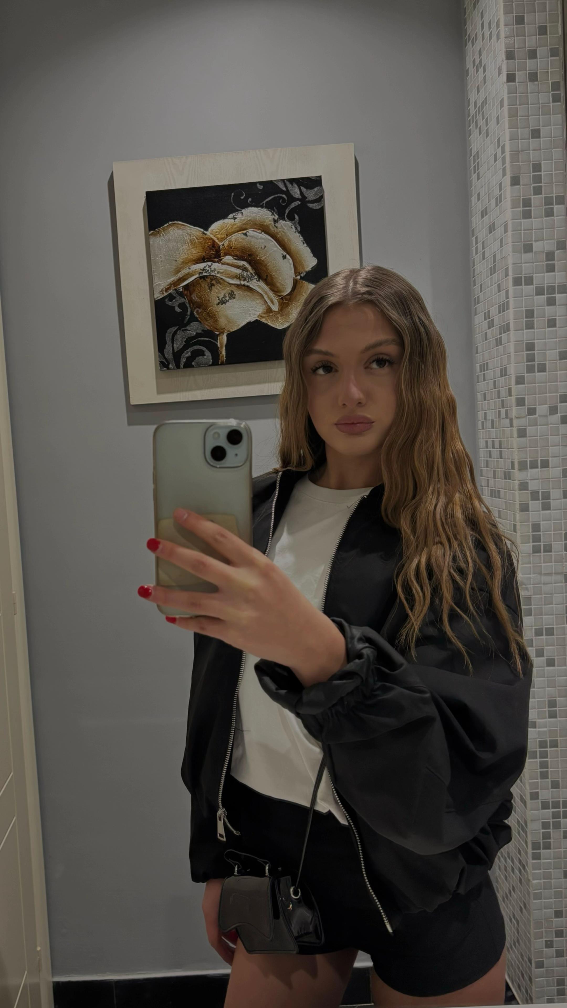 @_EM_