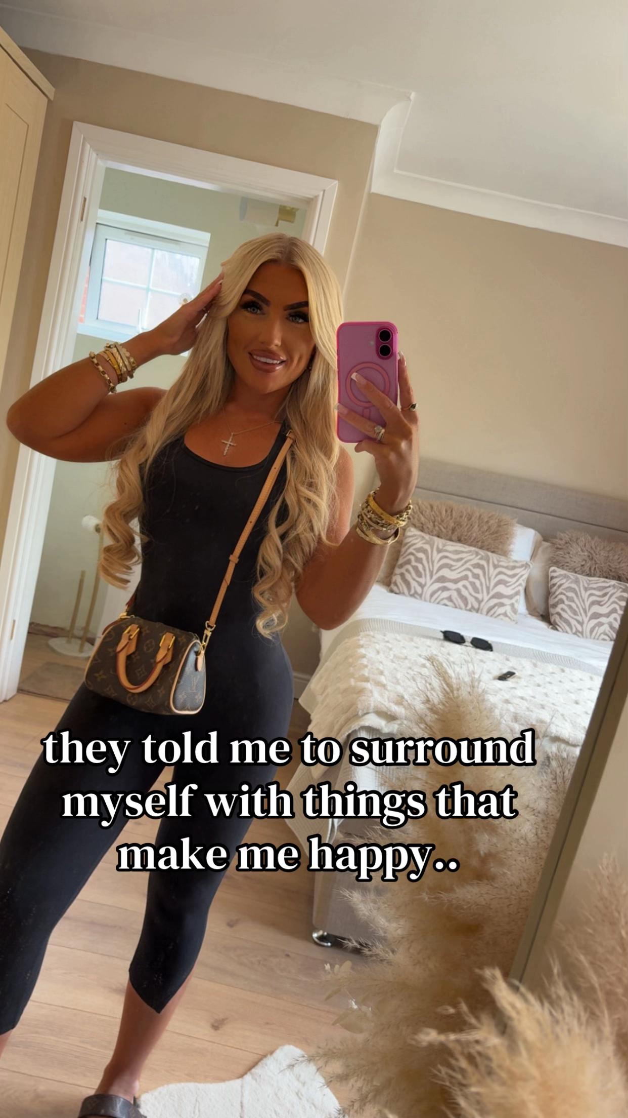 @Lois