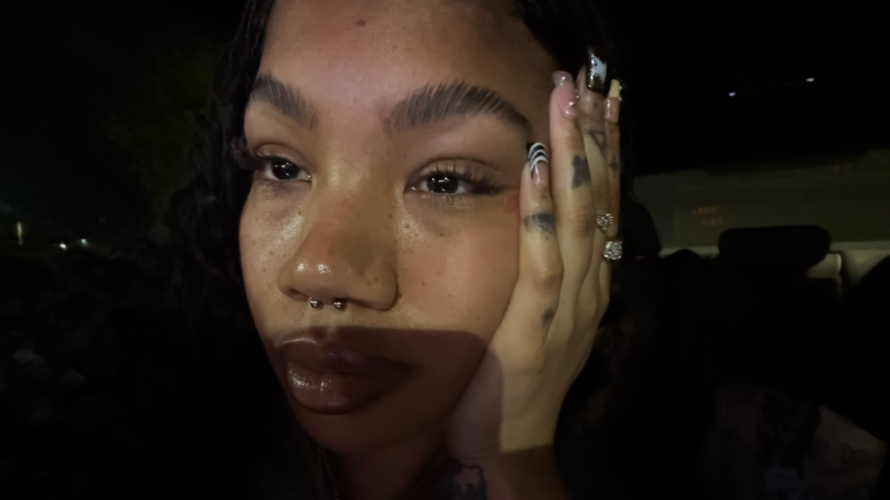 @MotherYenn