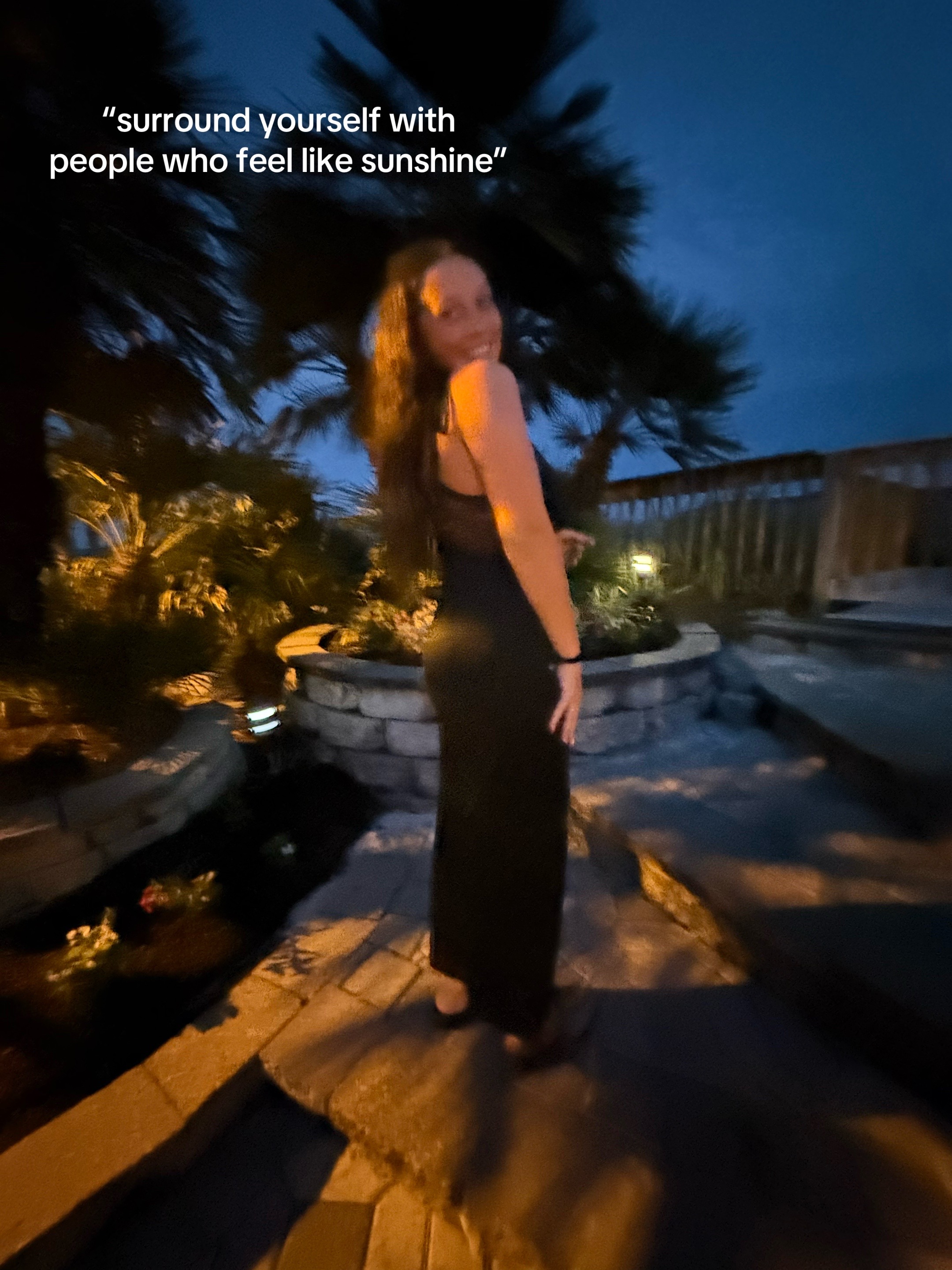 @️