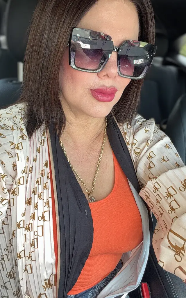 @Marisol