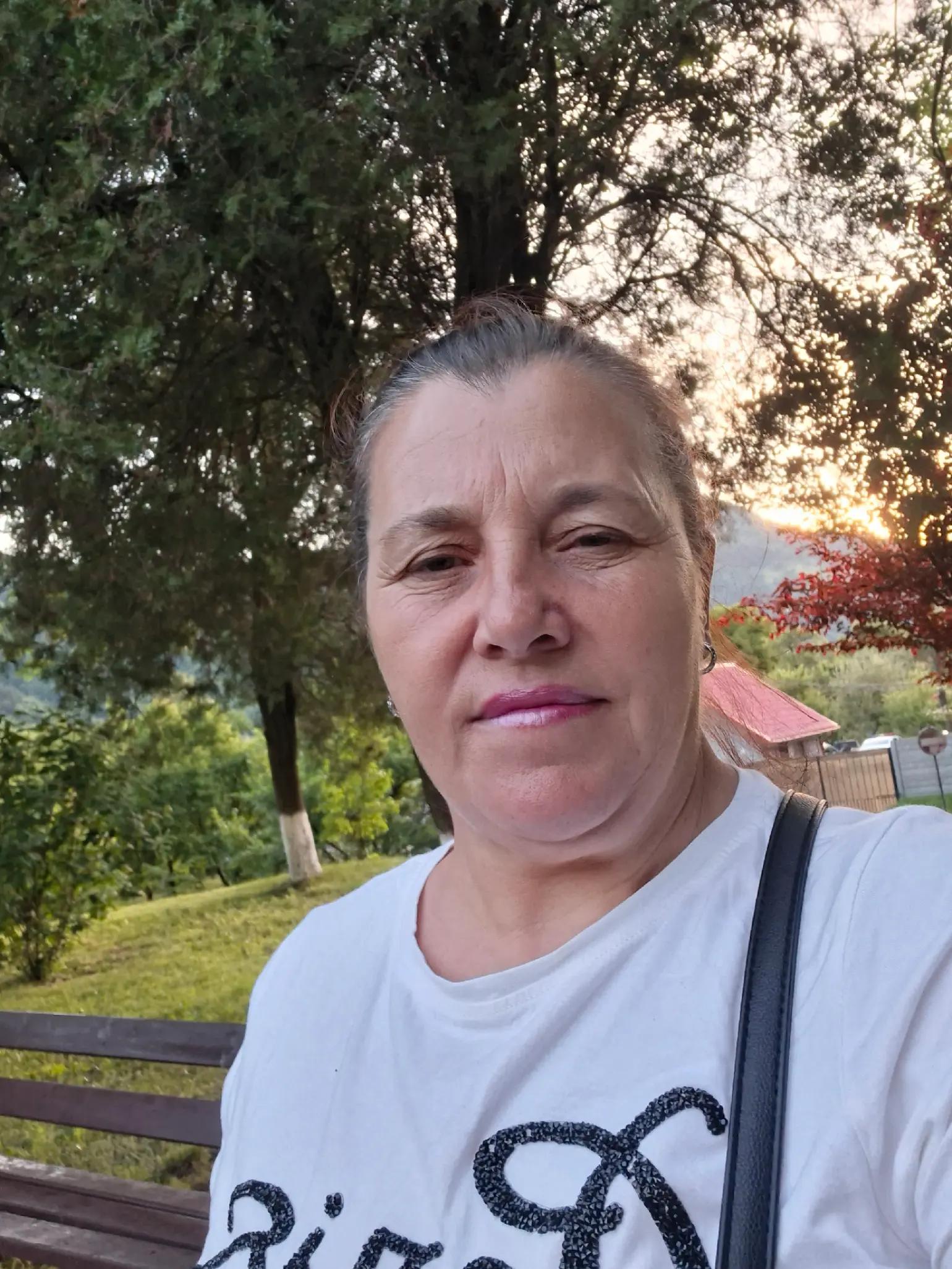 @Elena Popa8028