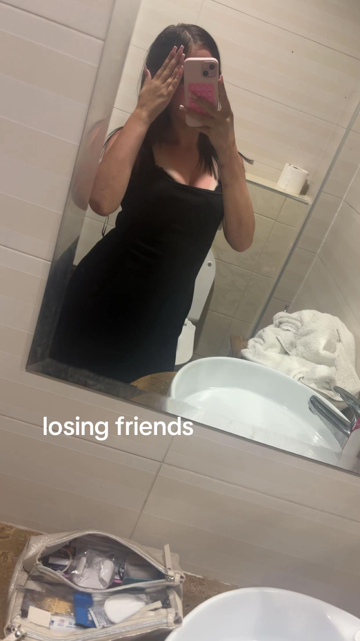 @๊จ