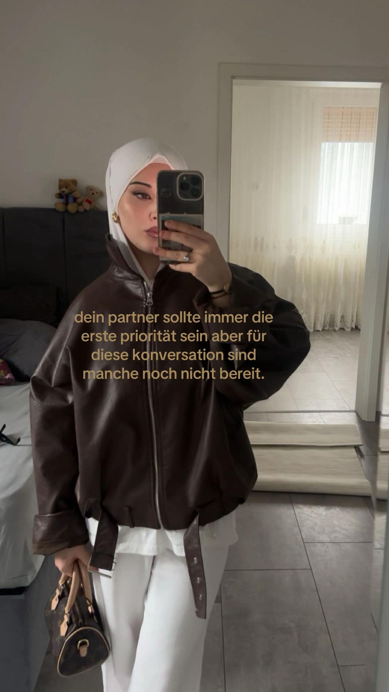@Melek A.