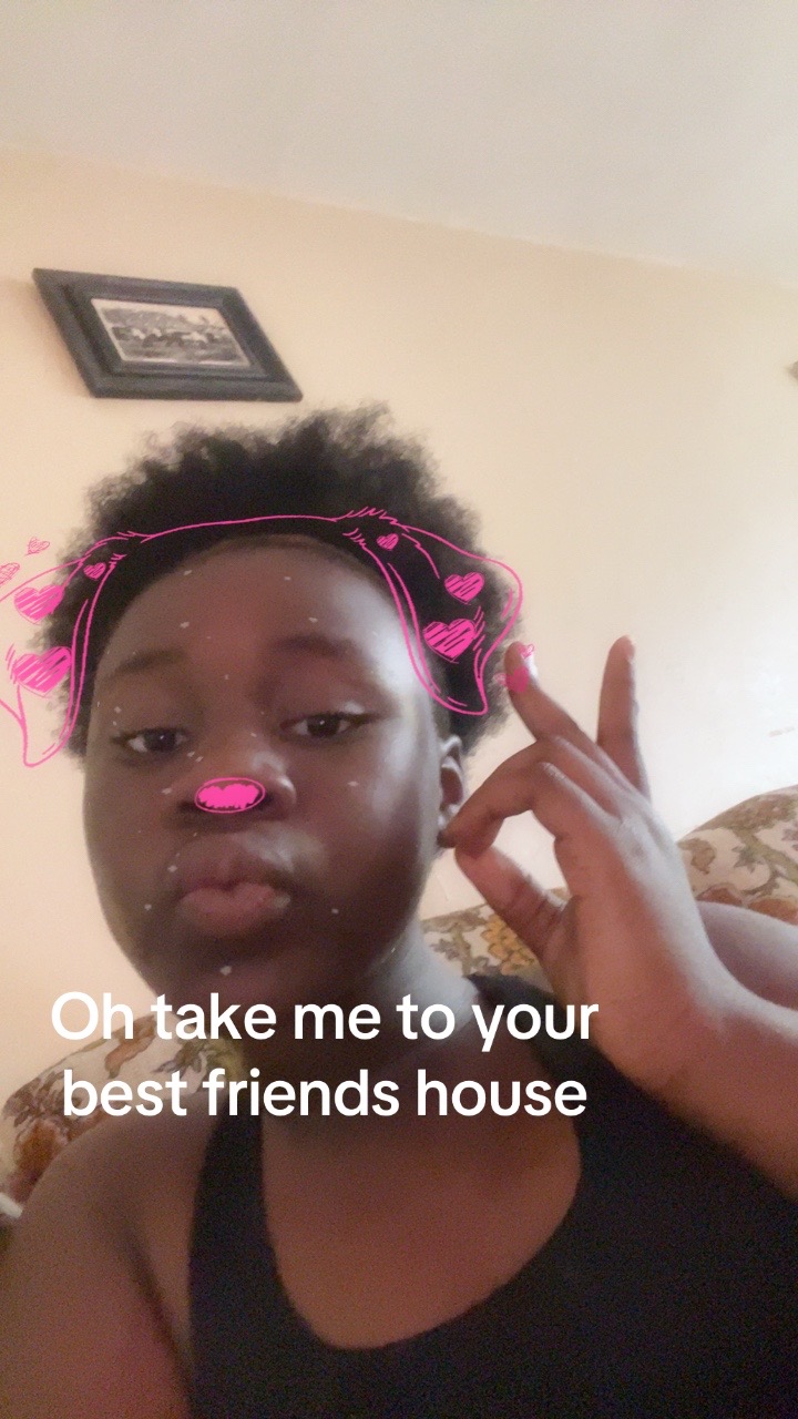 @’Qůėėņmårí🇱🇷👸🏾🤍‘