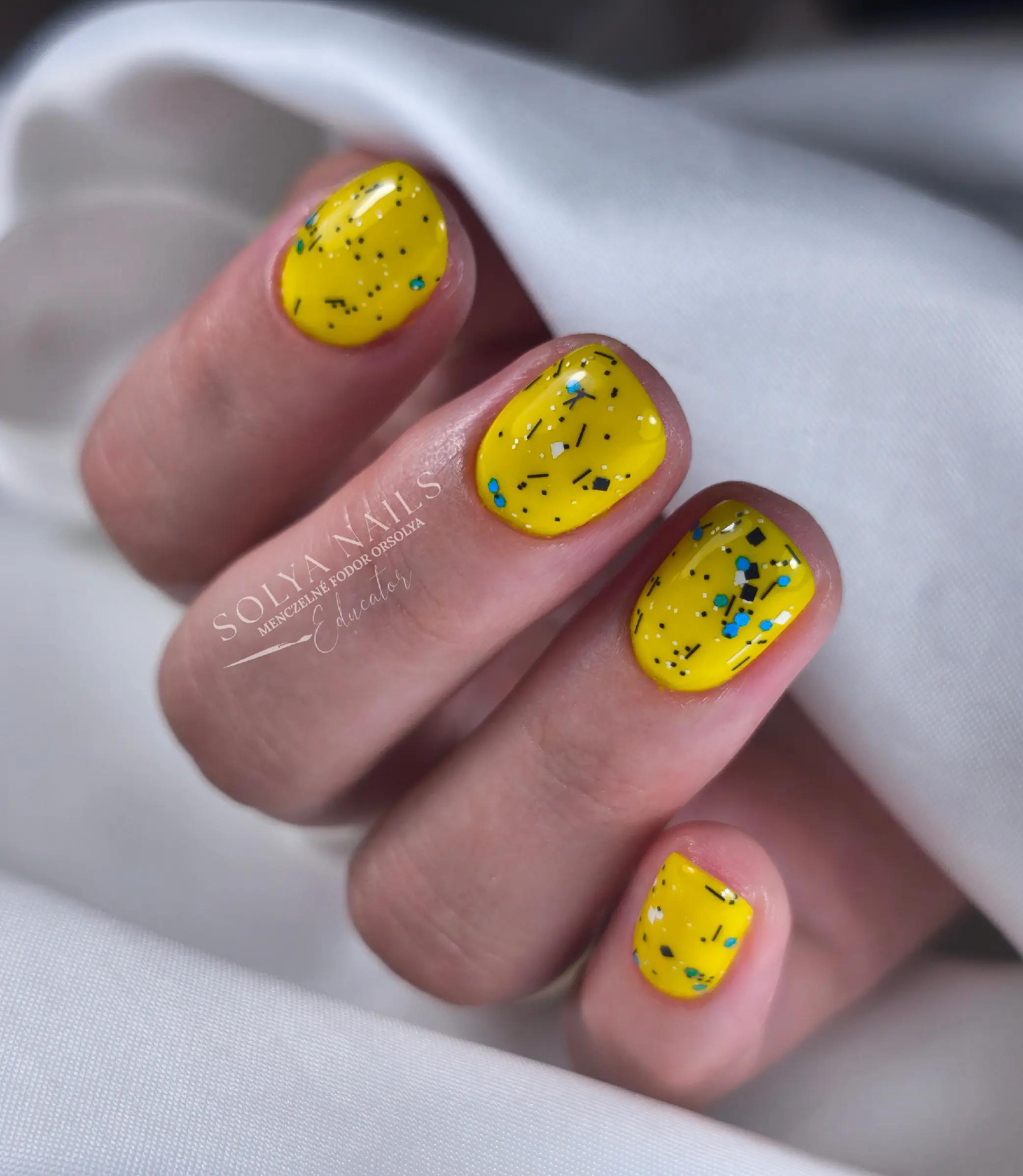 @Solya Nails_educator