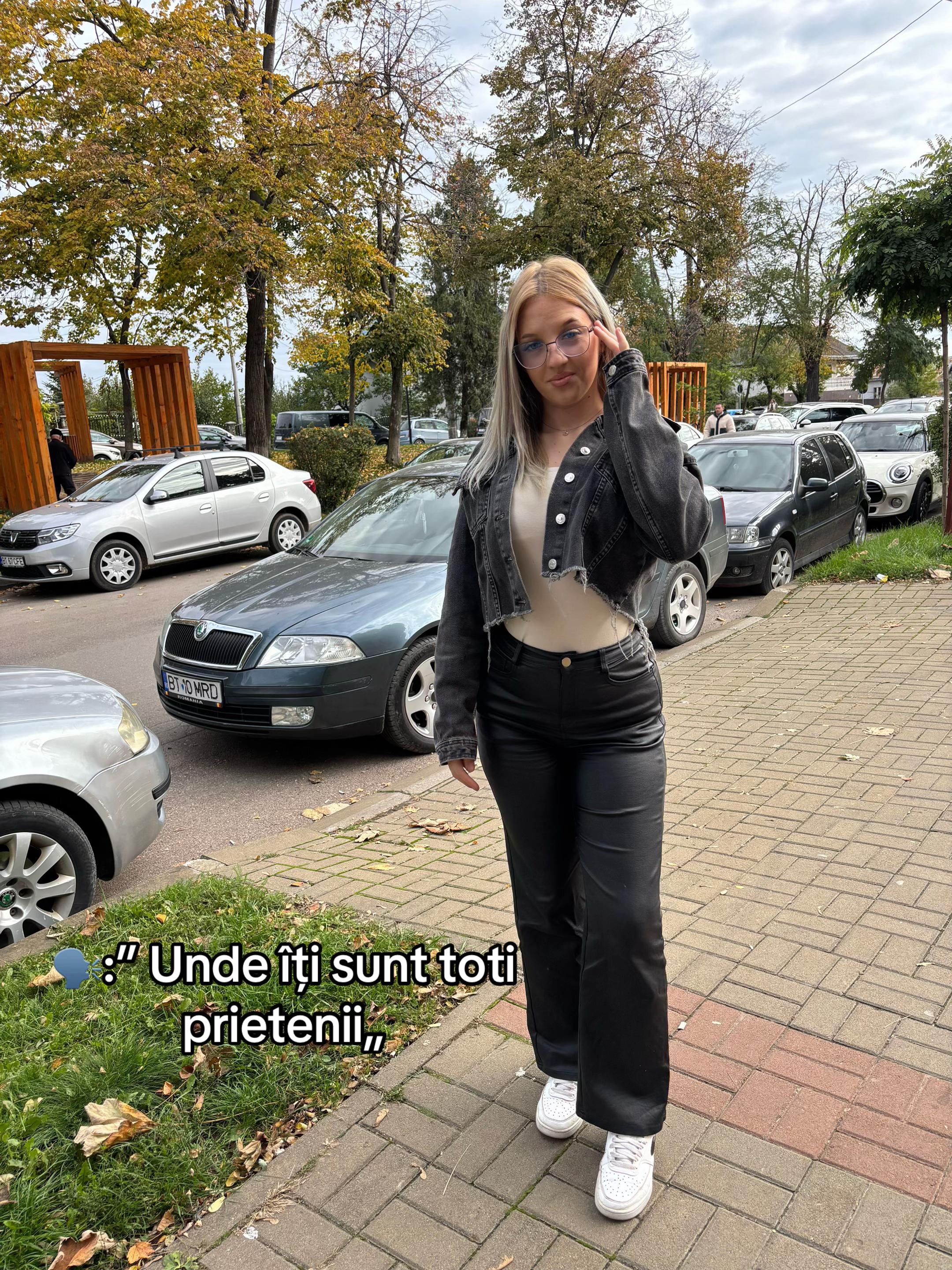 @Denisa