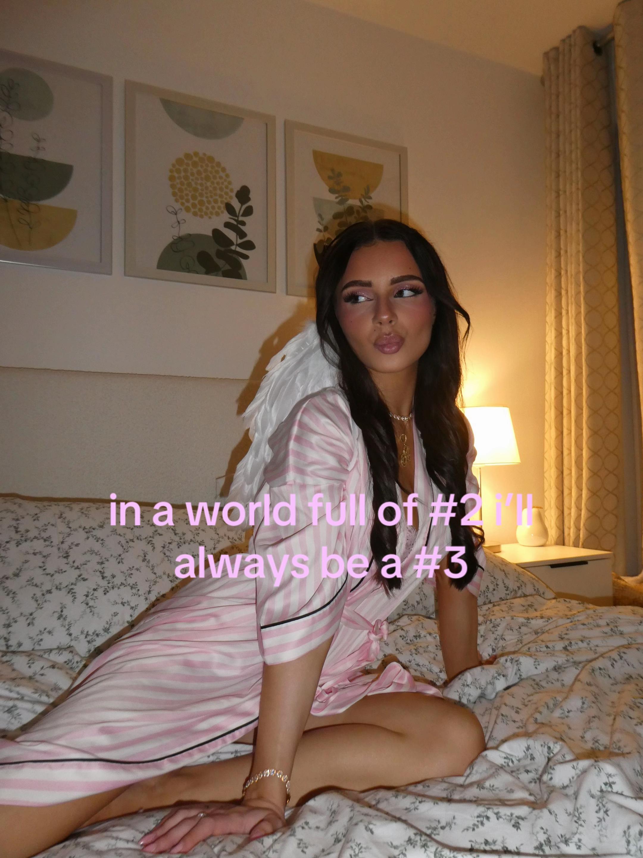 @🪽