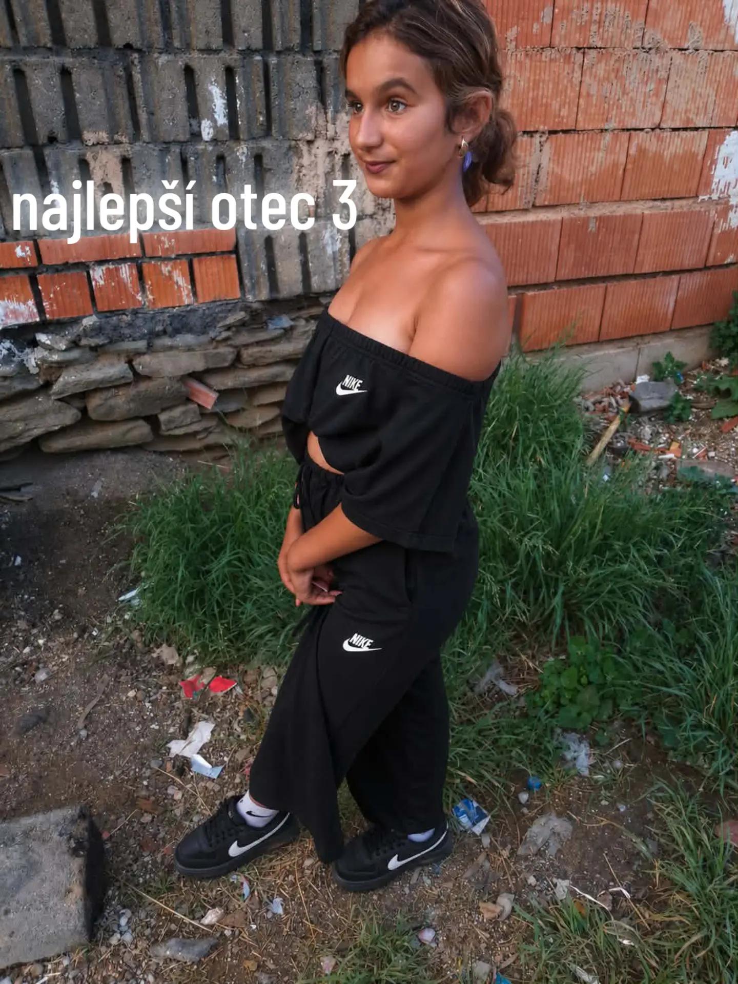 @julka🦋itz 💖yonnz🤍🖤šhee
