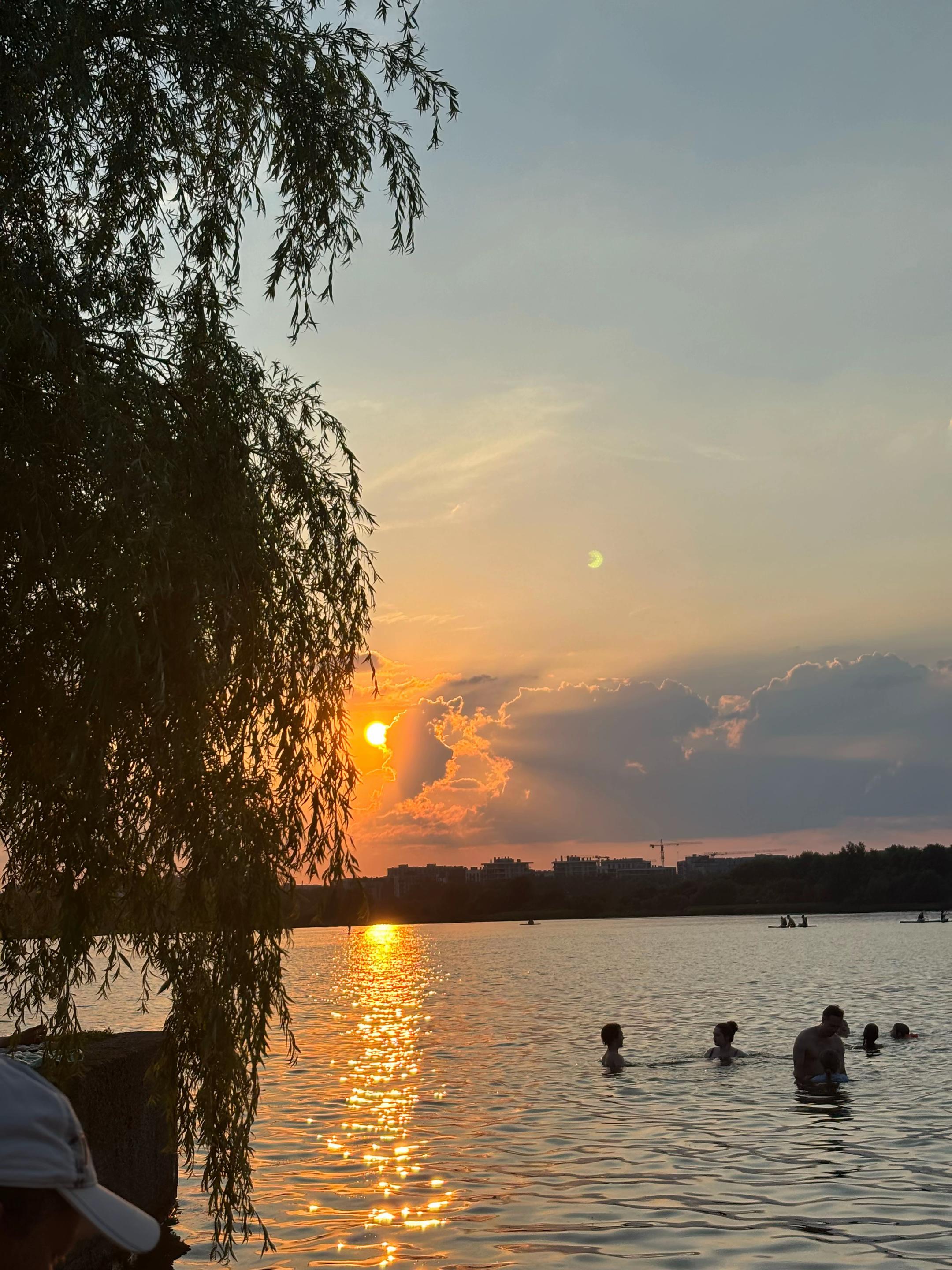 @makaroshnik