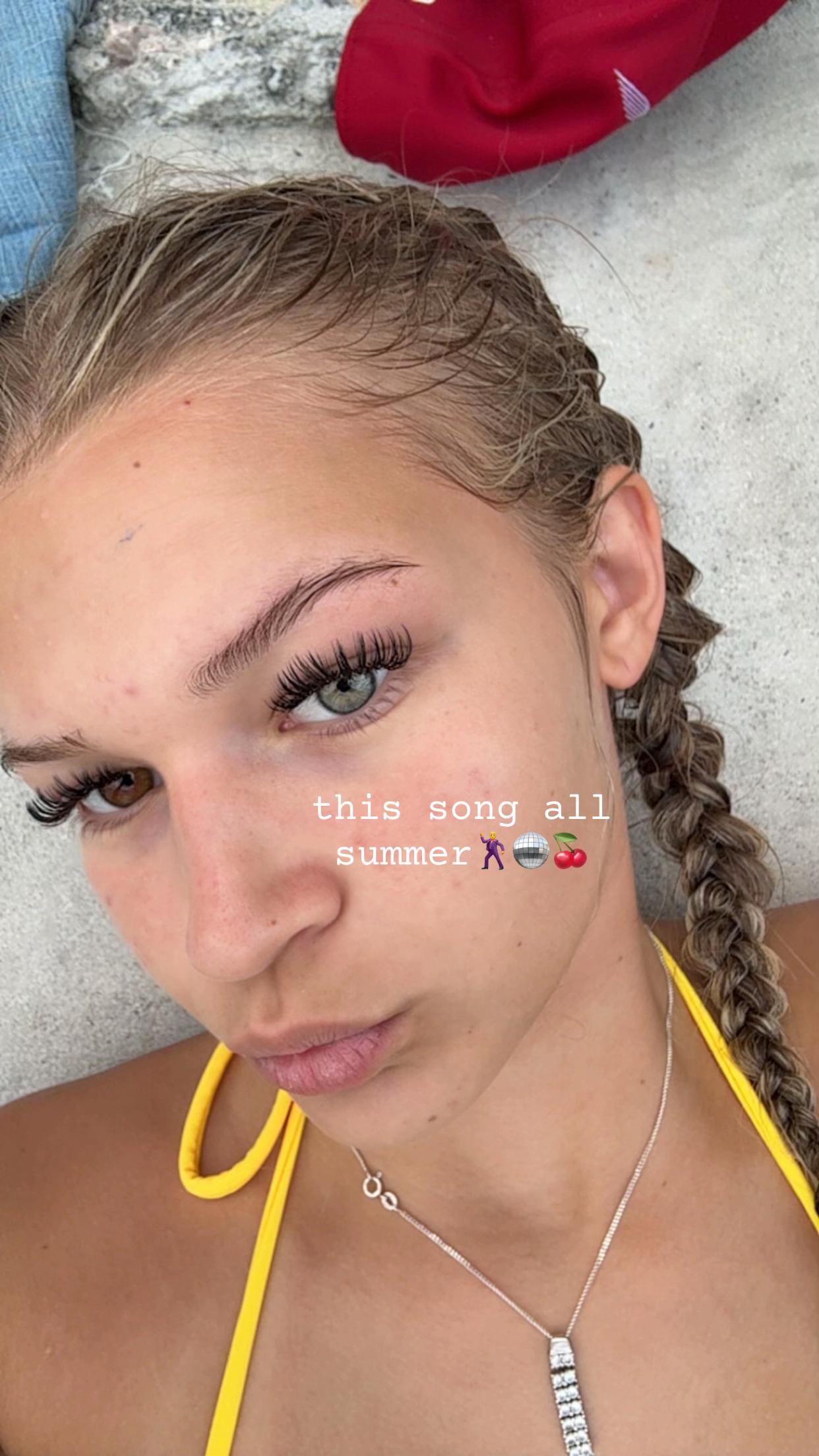 @ellie