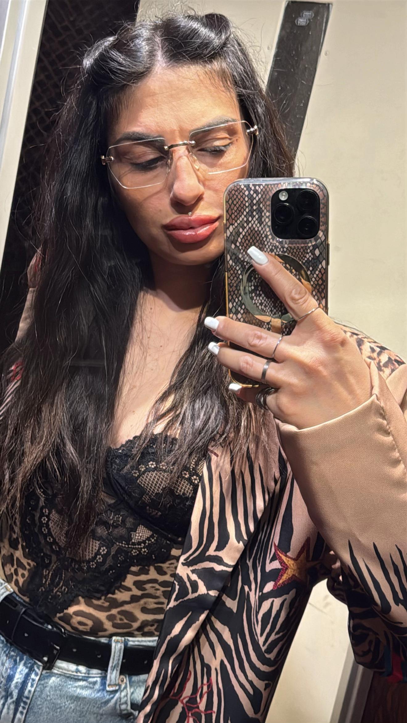 @NICOLÈ🖤