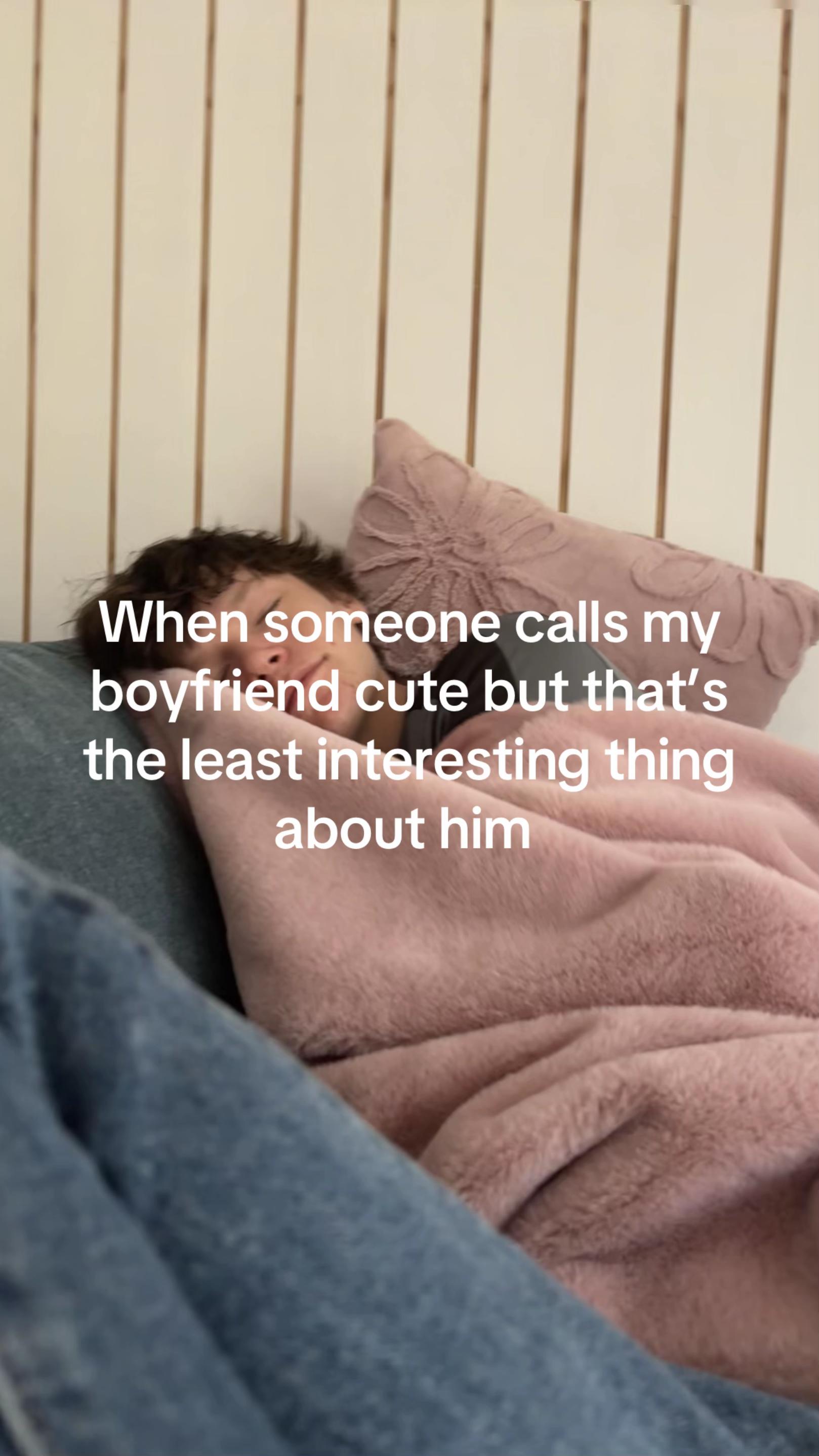 @😸😽😼