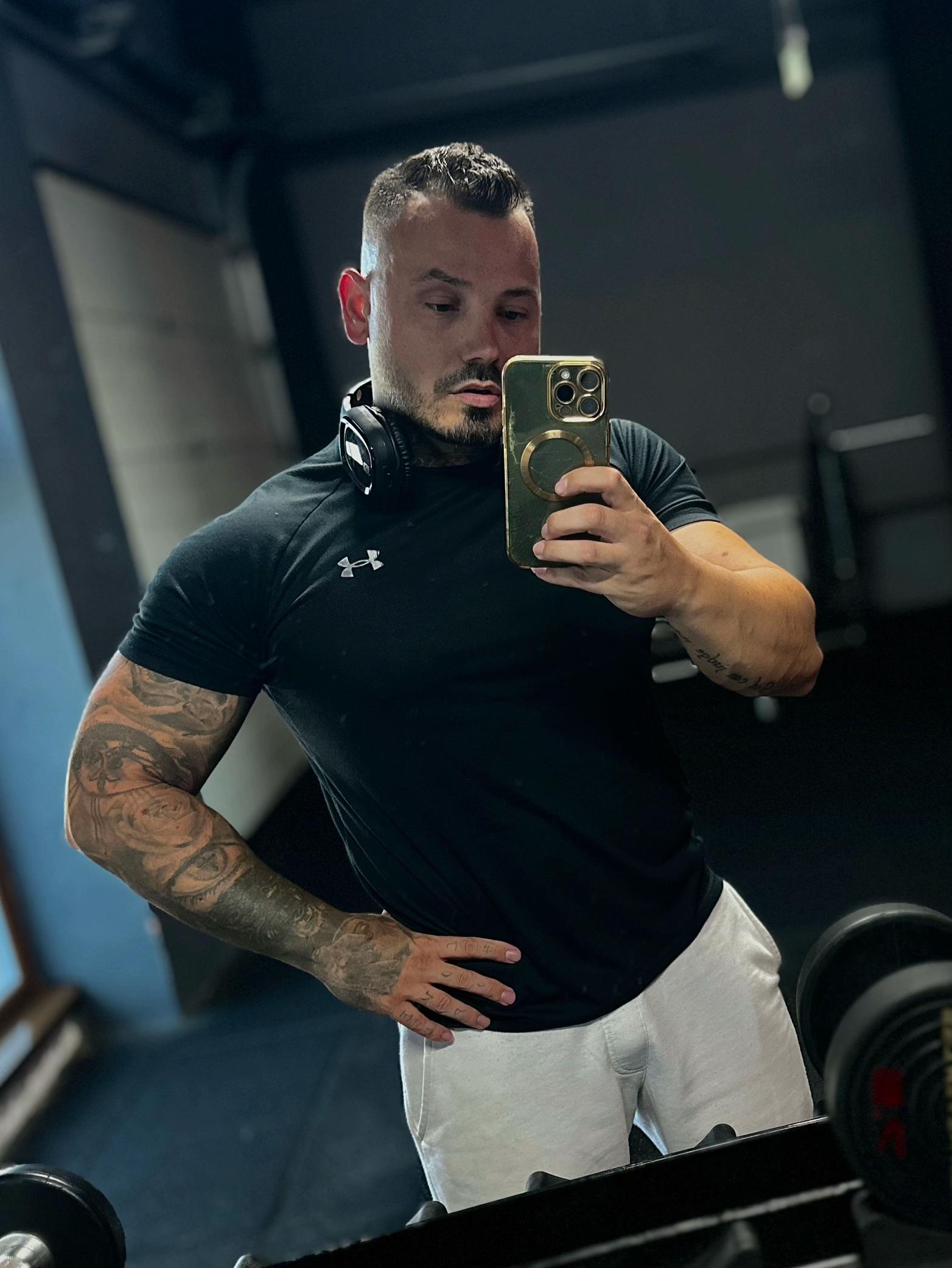 @IamAndreiOfficial📸