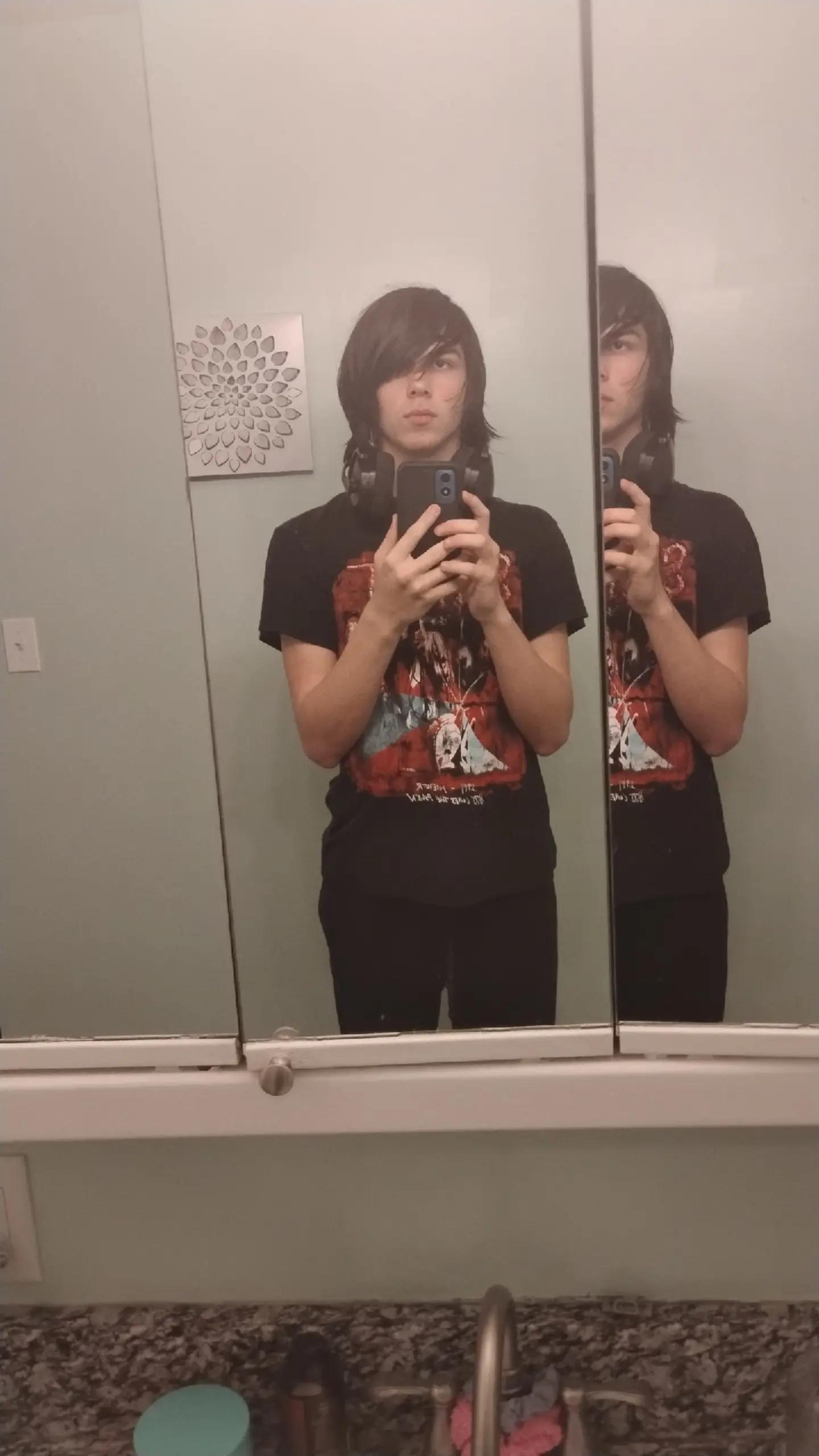 @⊹₊˚‧︵‿₊୨𝔅𝔯𝔶𝔰𝔬𝔫୧₊‿︵‧˚₊⊹