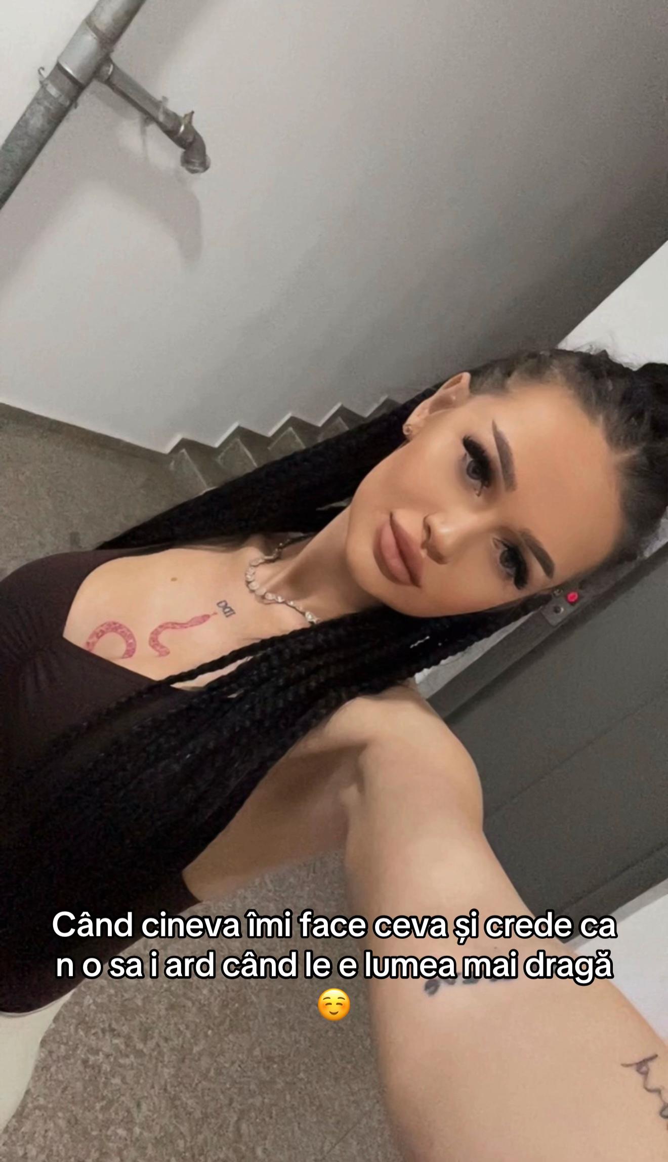 @Adelina 👩🏻⚕️