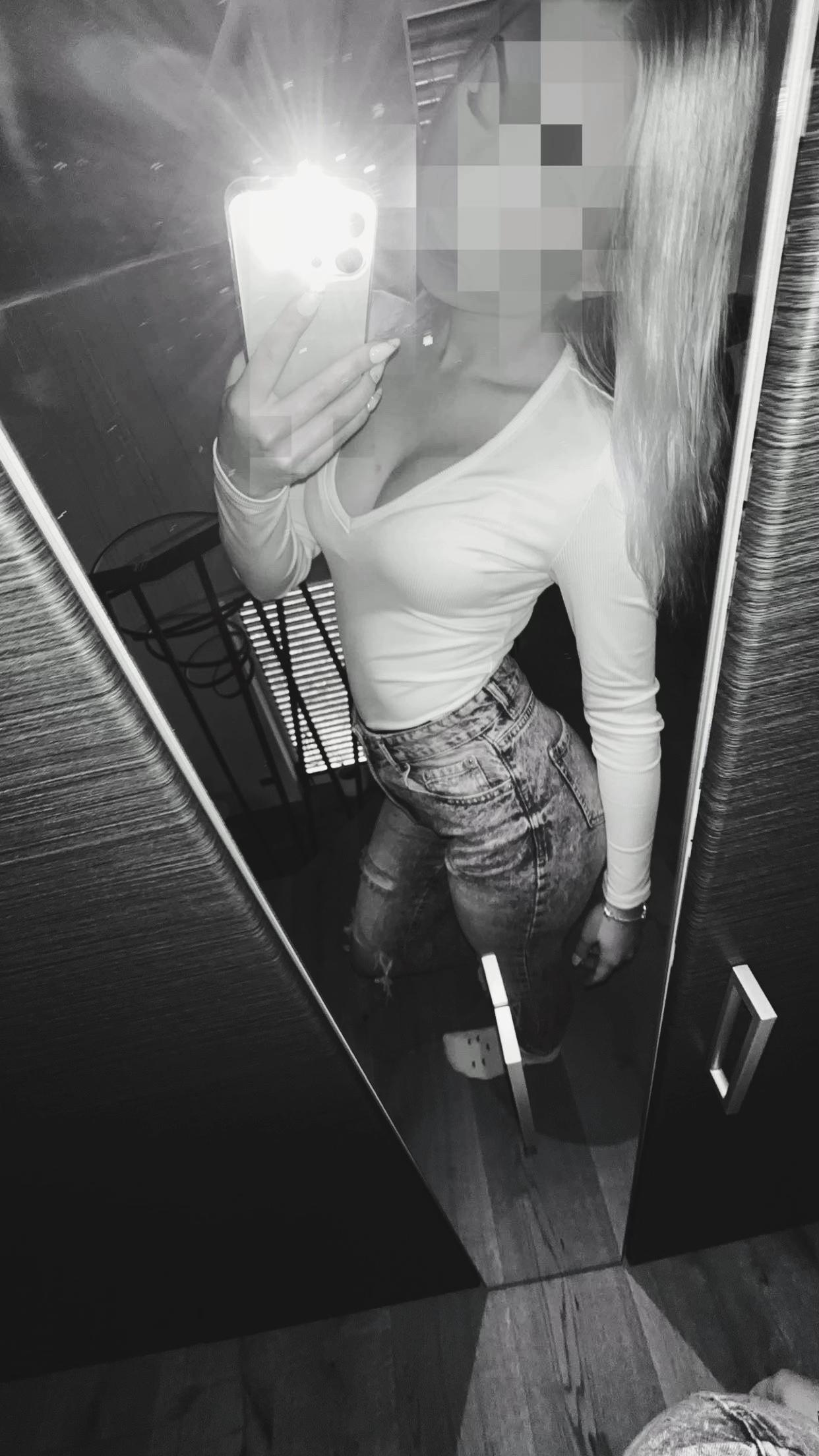 @👸🏼