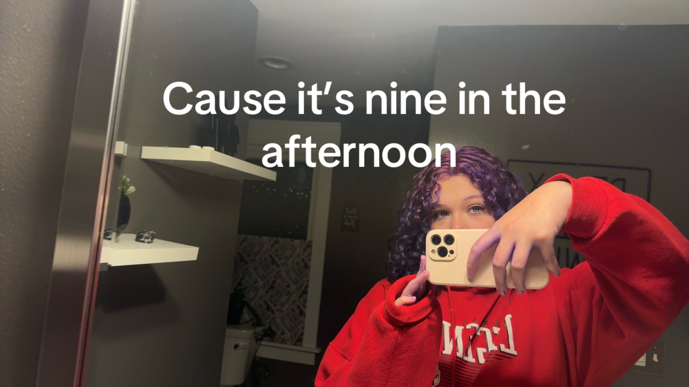 @Mckaela!!🦧