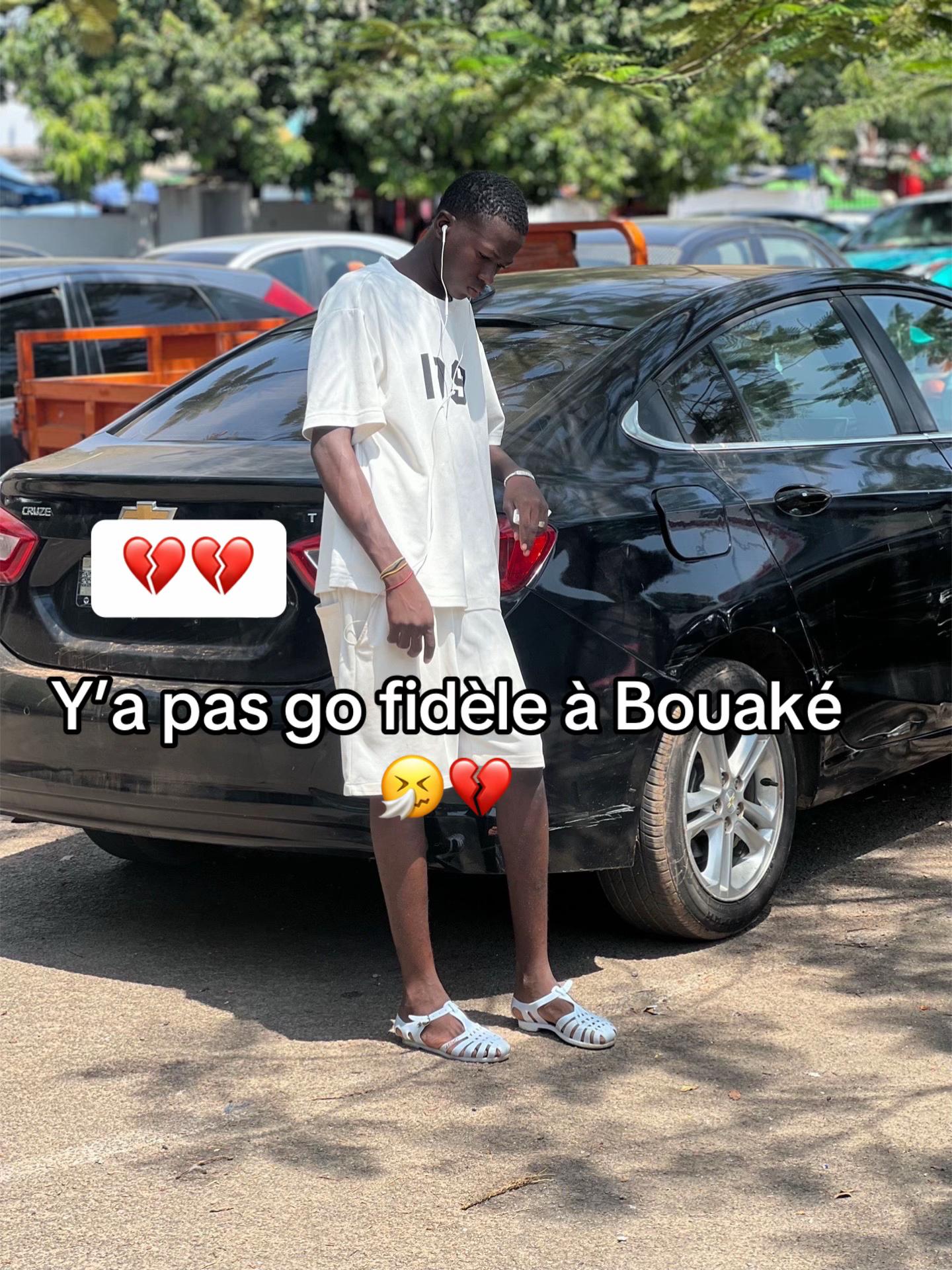 @MALL&Eacute; -LUI-M&Ecirc;ME 👊🏻❤️