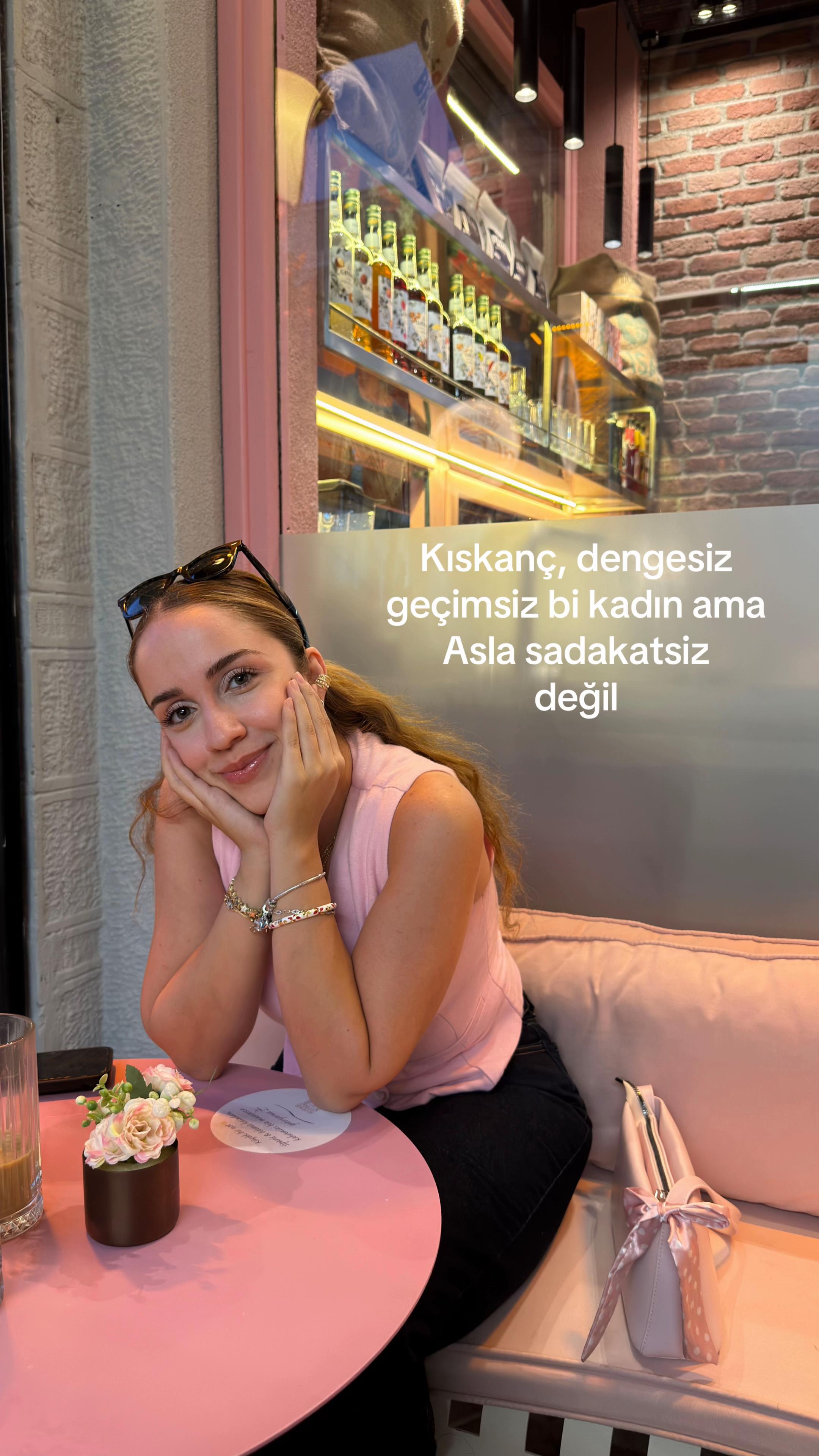 @Tuğ&ccedil;e🎀