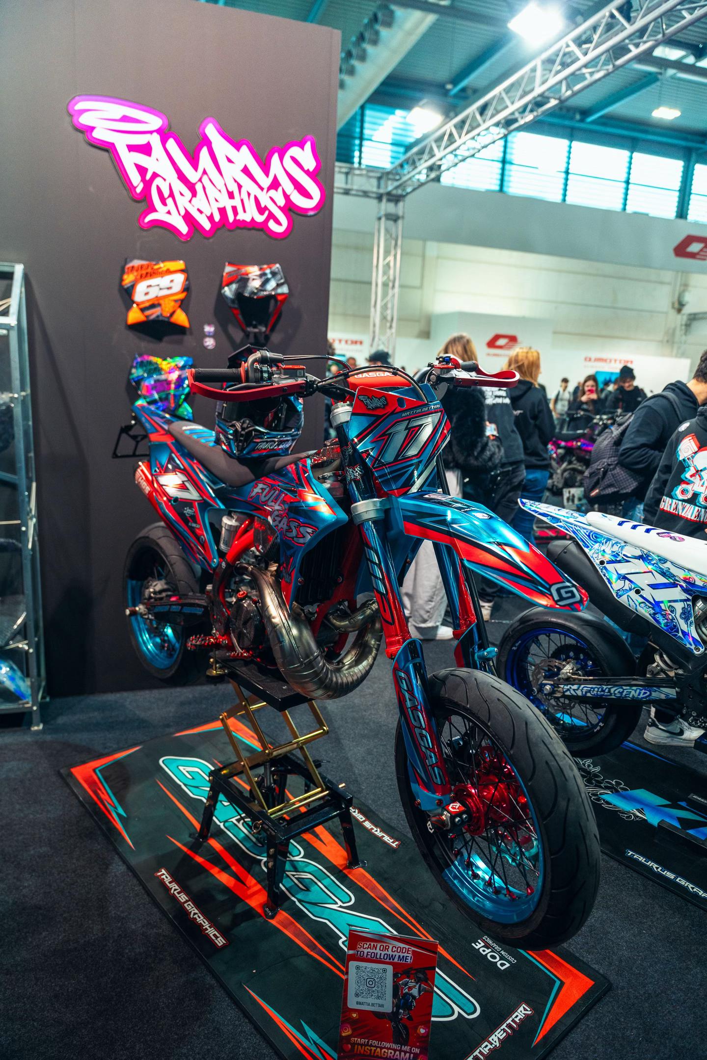 @TAURUS GRAPHICS