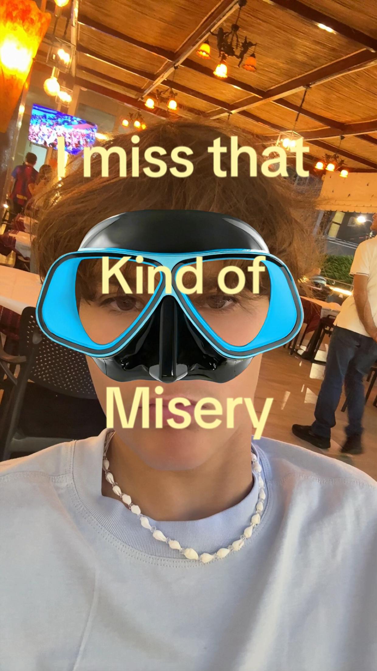 @Axyzlicc