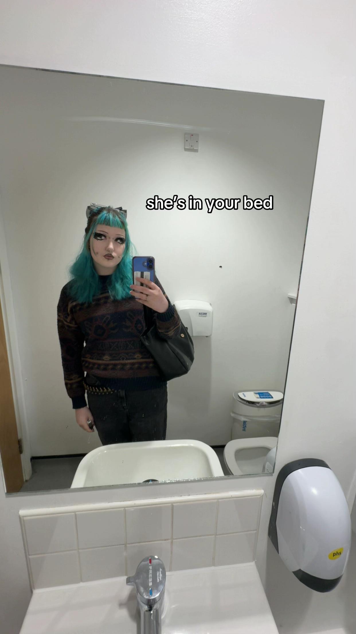 @rottingcarcuss