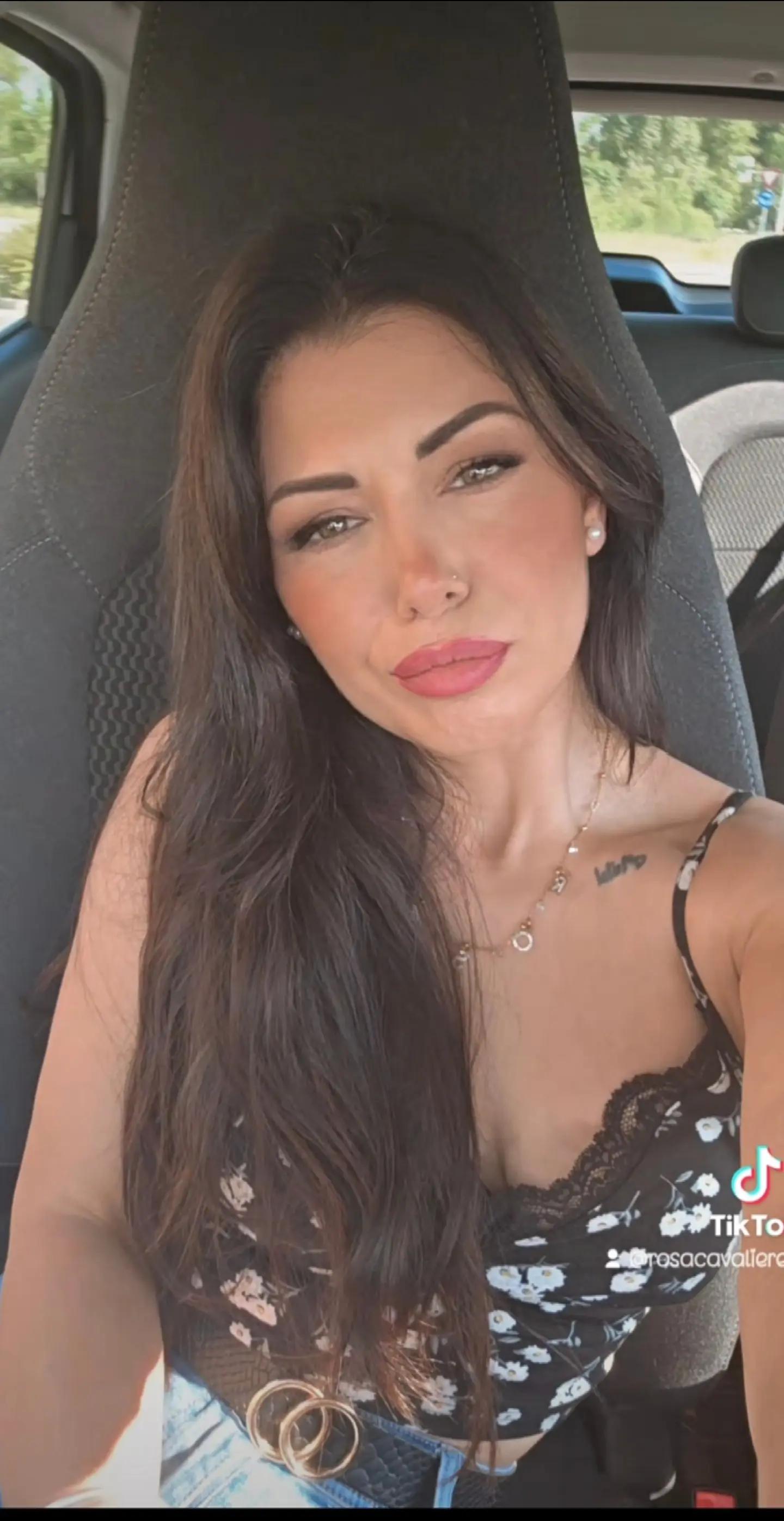 @🌹Rosa🌹