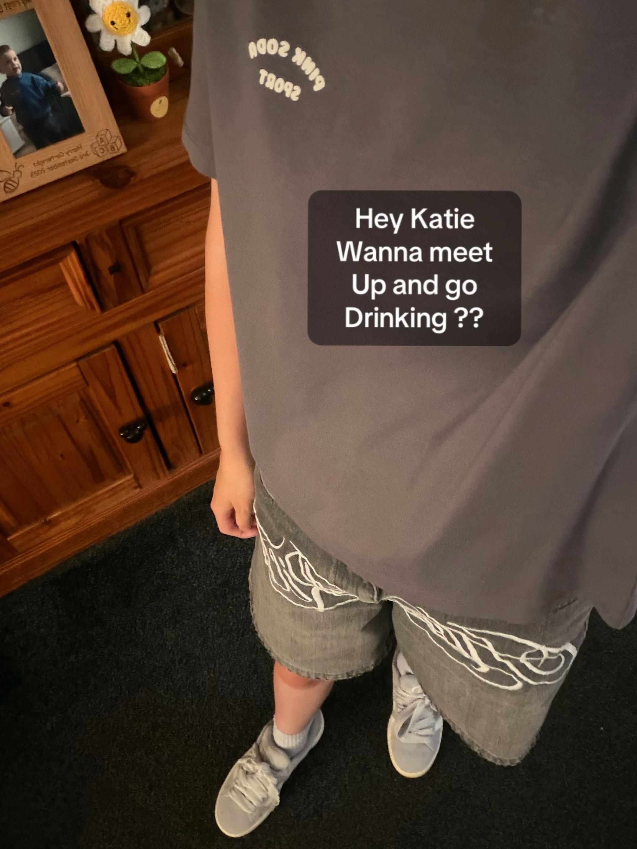 @♾️🎱Katie🎱♾️