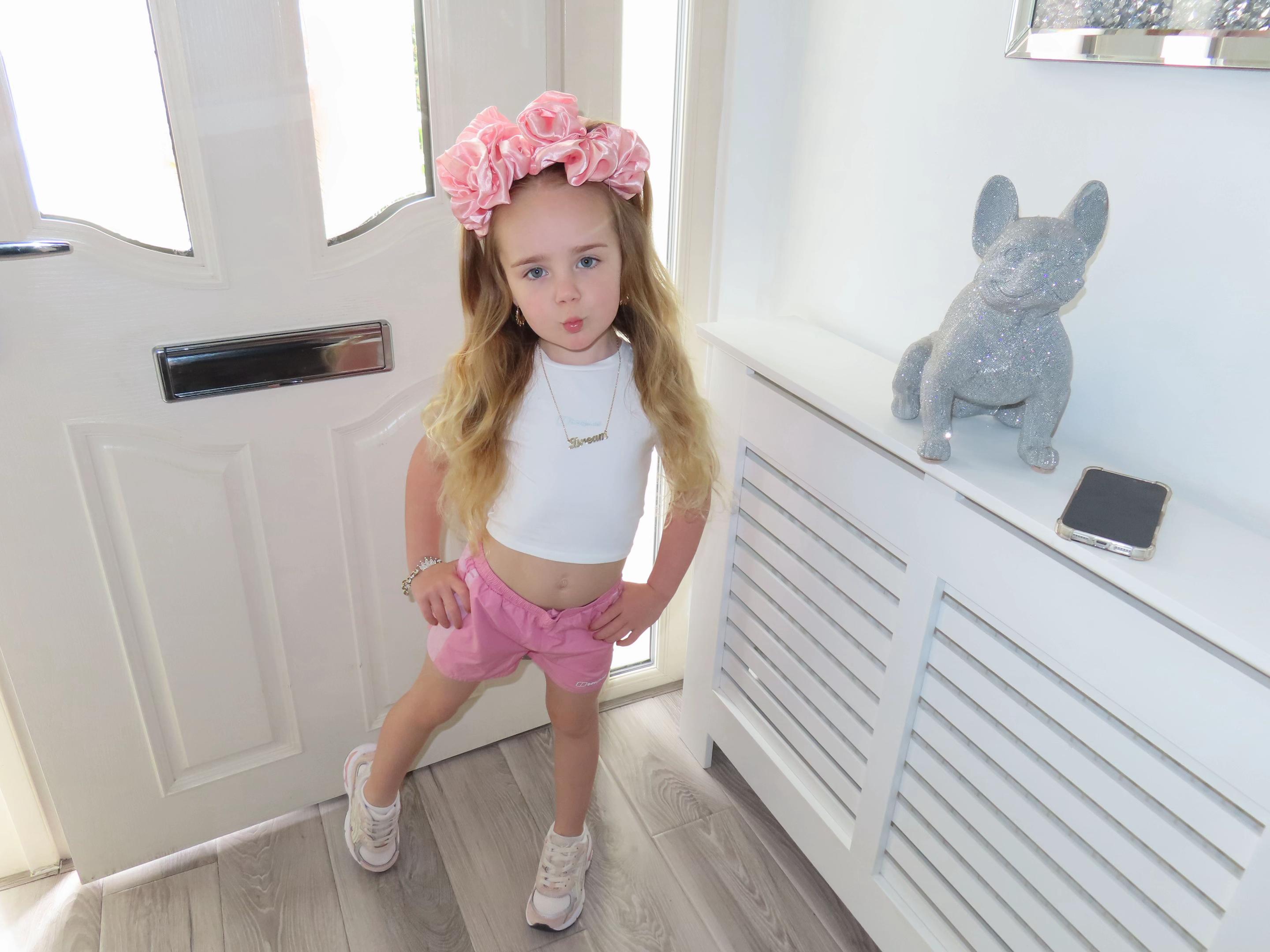 @Abbeyelliottx