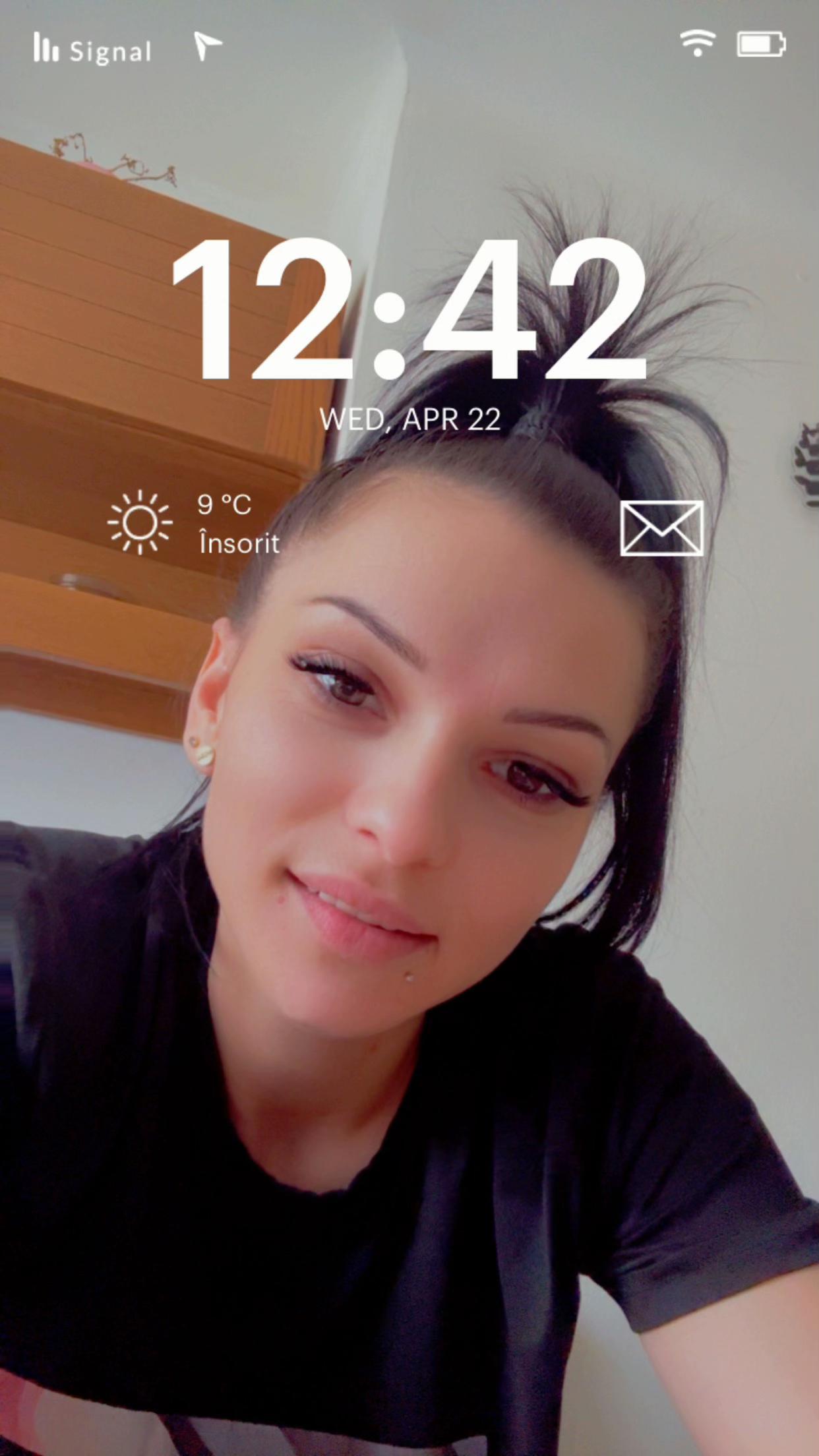 @yasmyna