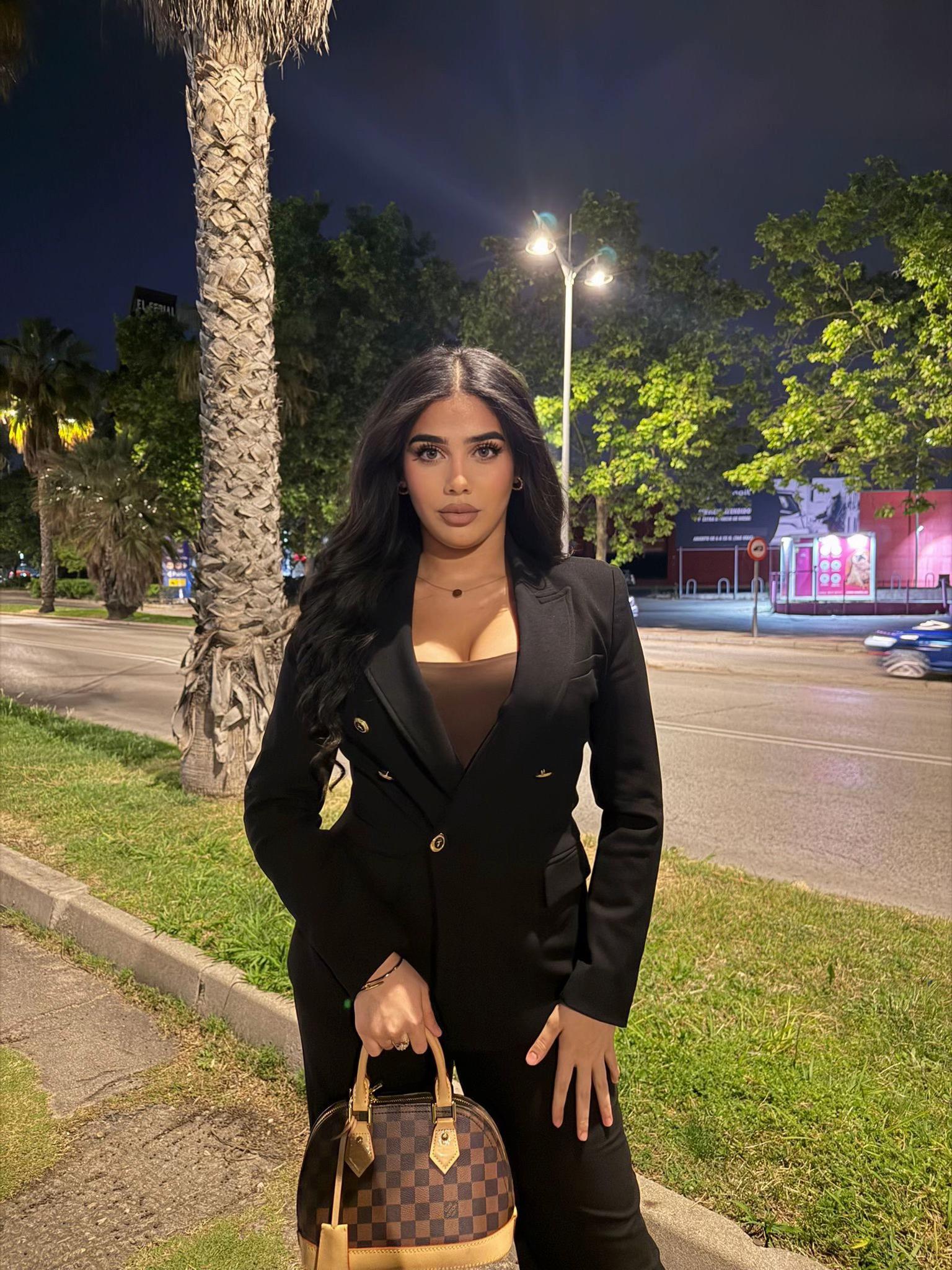 @💜